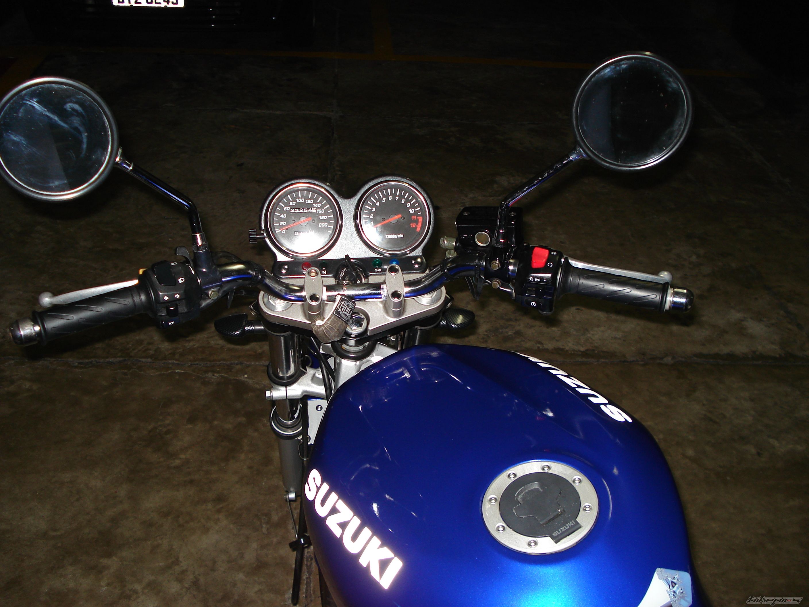 2002 SUZUKI GS 500 | Picture 1711610 motorcycle photo