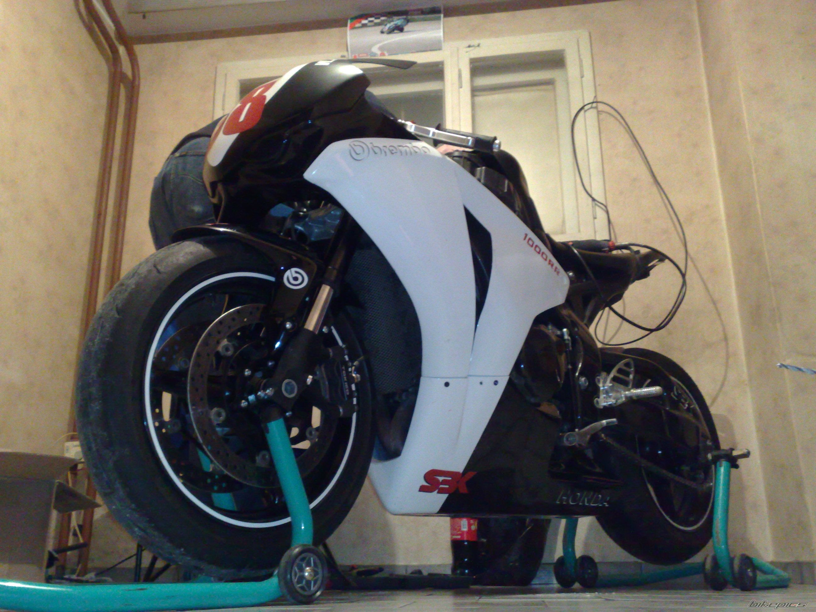 2008 HONDA CBR 1000  RR | Picture 1712366 motorcycle photo