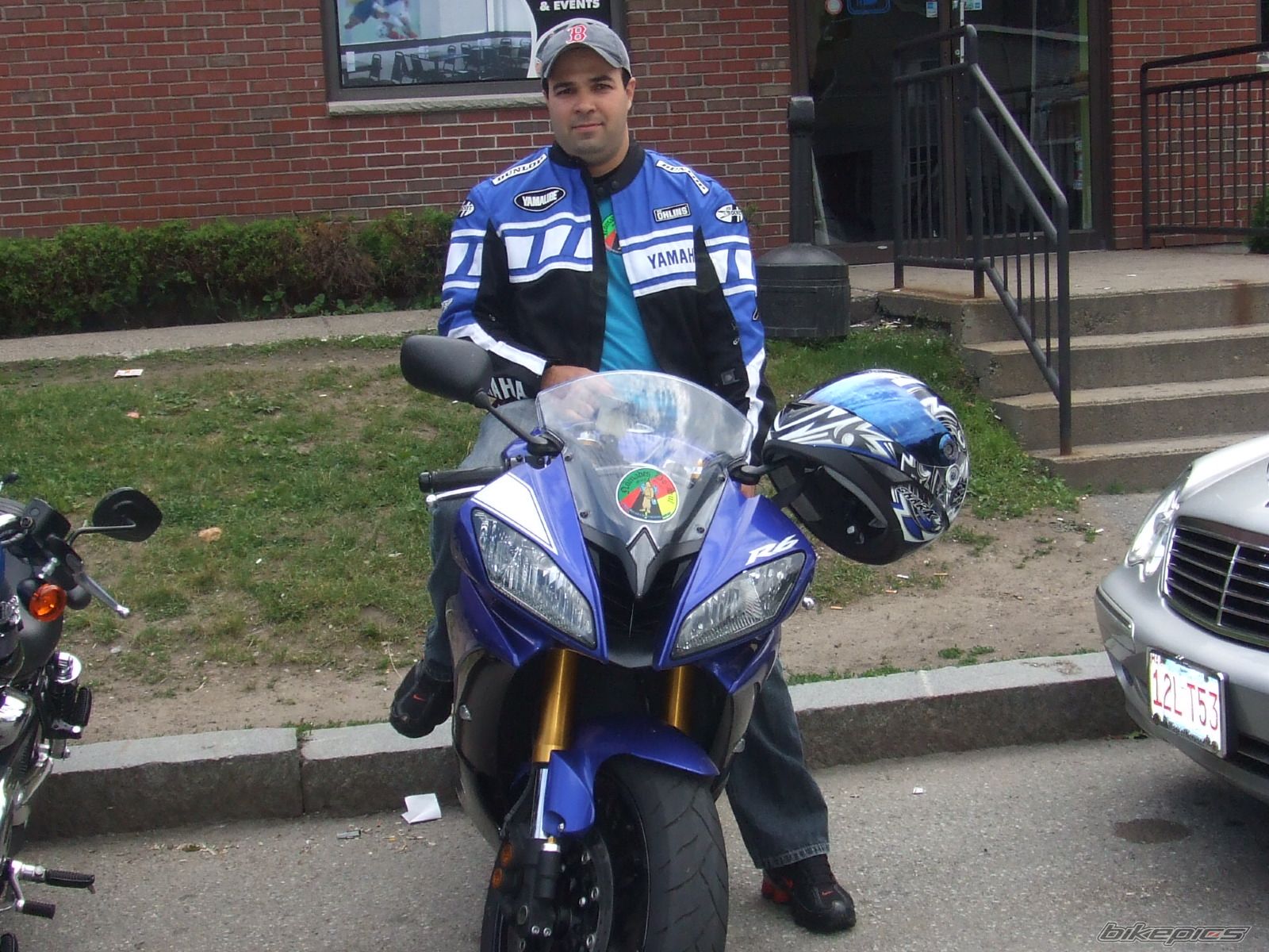 2009 YAMAHA YZF R6 | Picture 1712902 motorcycle photo