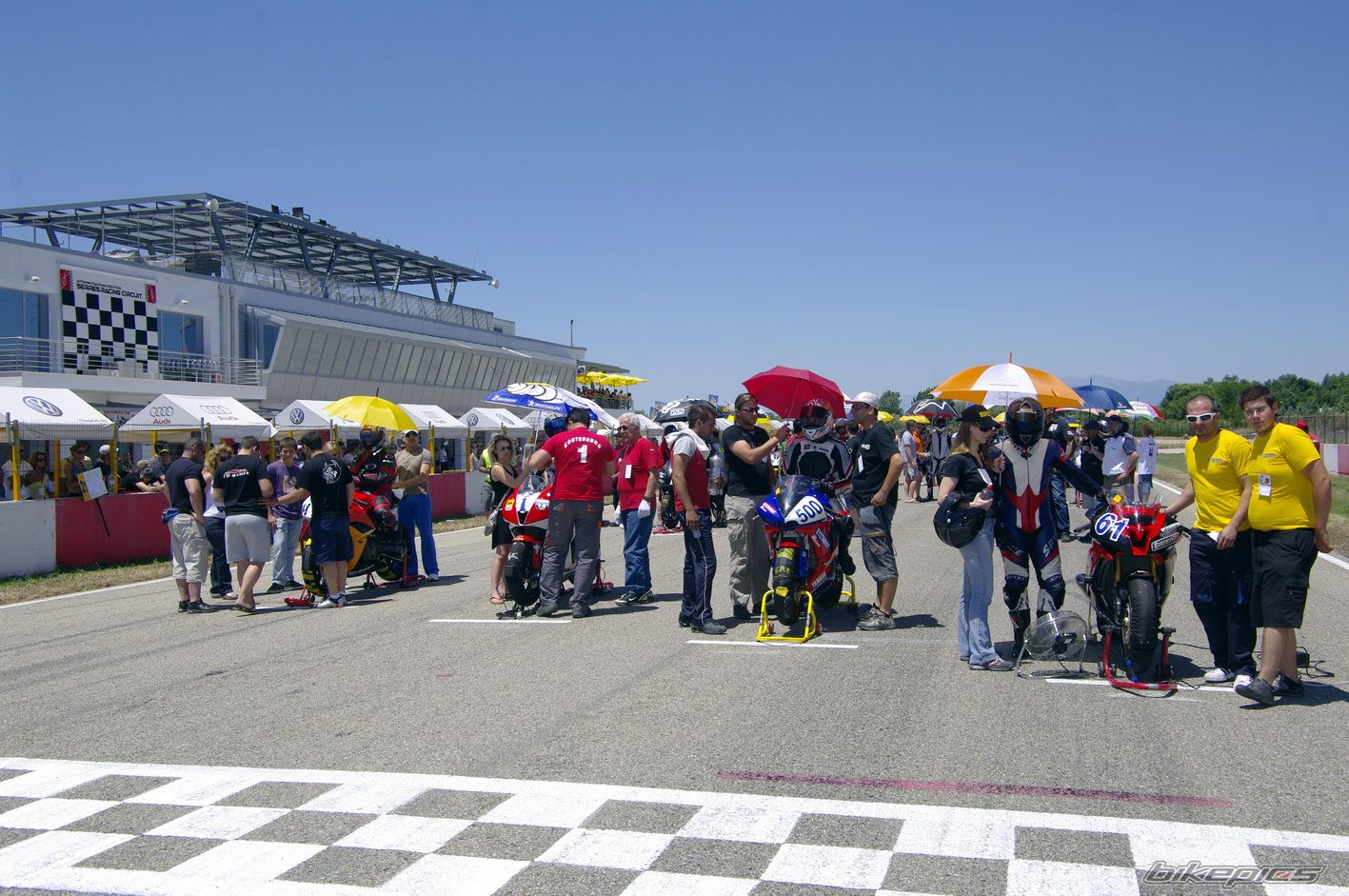 2009 YAMAHA YZF R6 | Picture 1713826 motorcycle photo