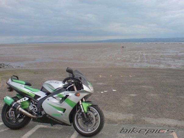 1991 KAWASAKI ZXR 400 | Picture 1714334 motorcycle photo