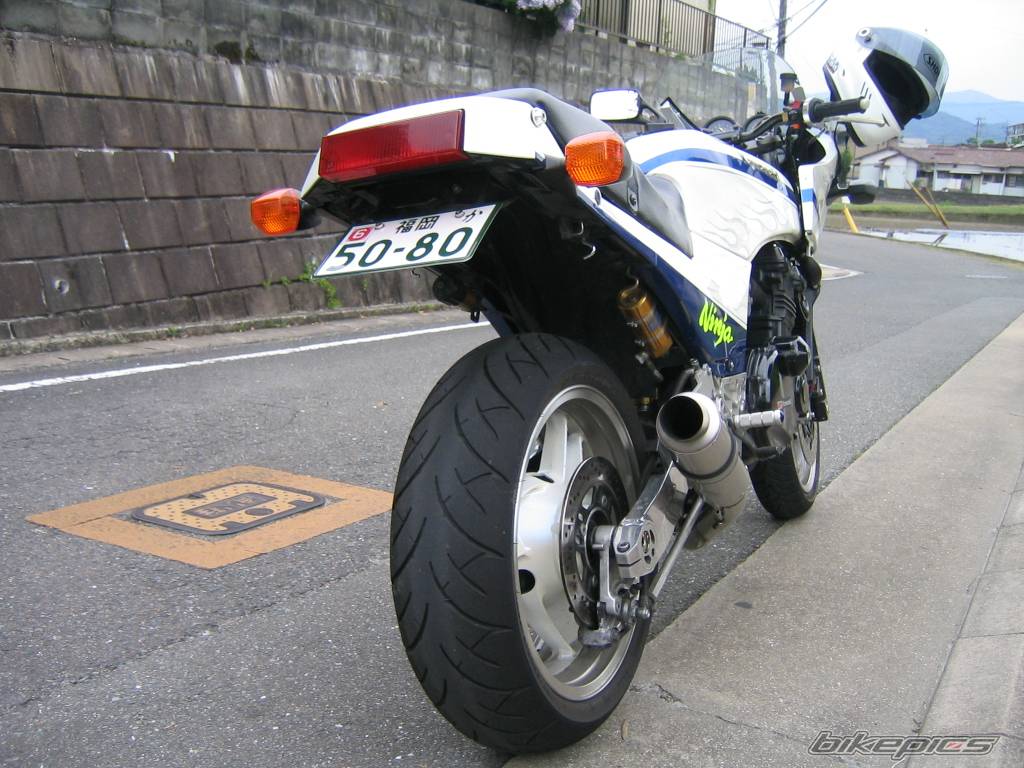 1992 KAWASAKI GPZ 900 | Picture 171509 motorcycle photo