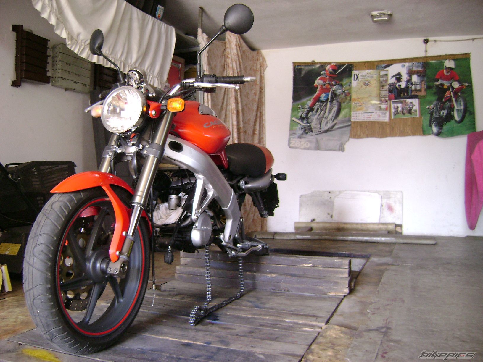 2004 CAGIVA PLANET 125 | Picture 1716151 motorcycle photo
