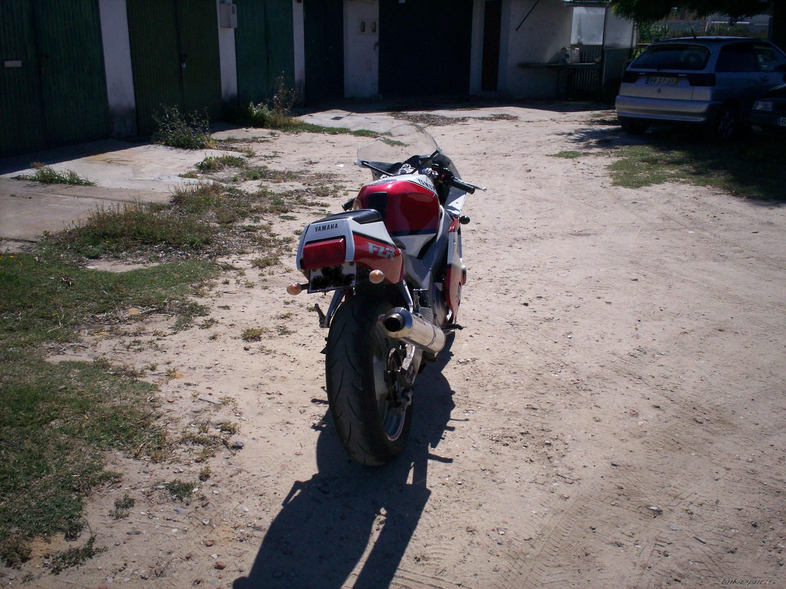 1994 YAMAHA FZR 400 RR | Picture 1717937 motorcycle photo