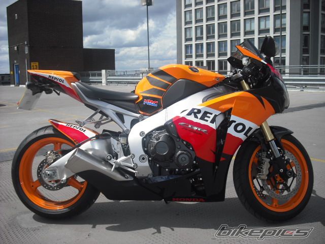 2009 HONDA CBR 1000  RR | Picture 1718061 motorcycle photo