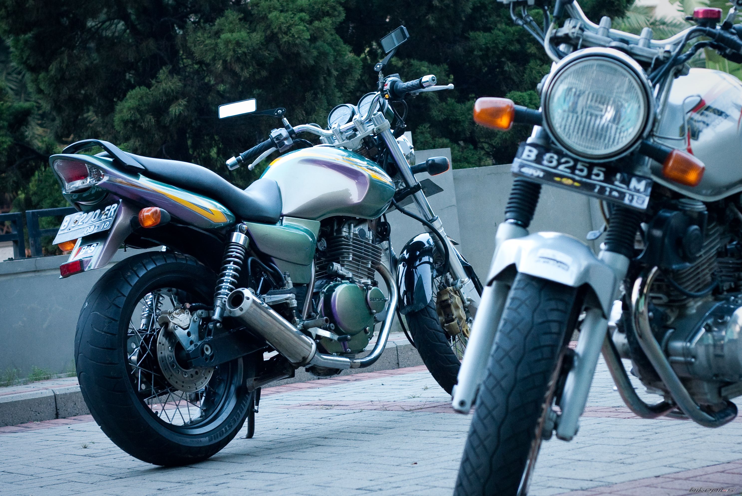 2001 SUZUKI GS 250 | Picture 1718889 motorcycle photo