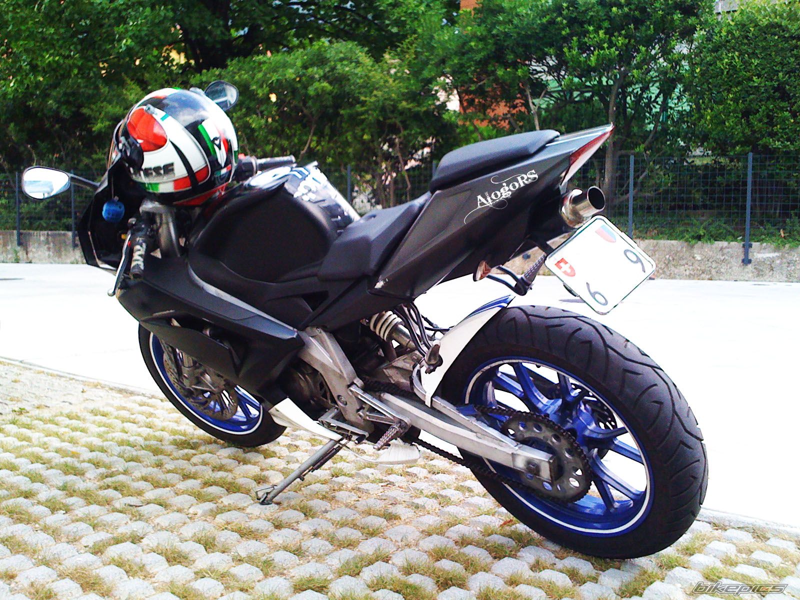 2010 APRILIA RS 50 | Picture 1720276 motorcycle photo