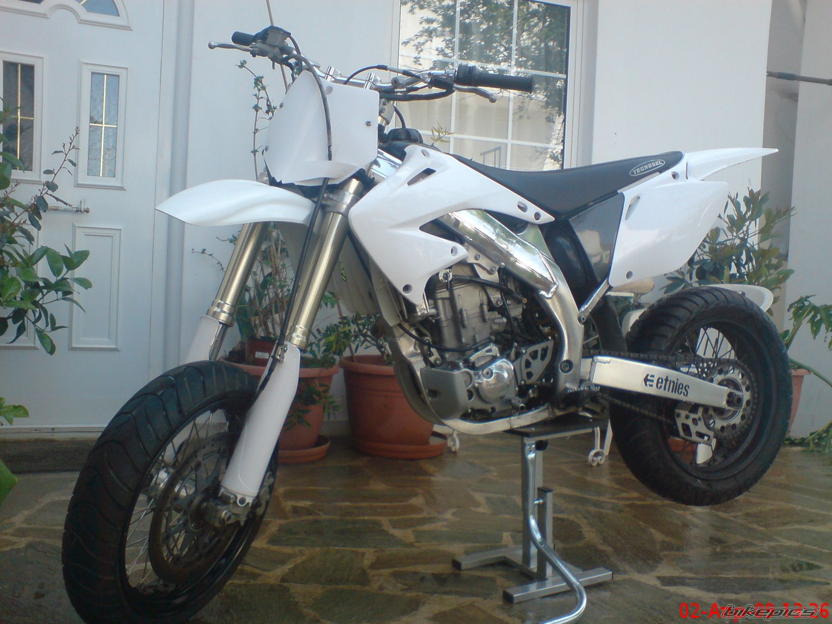 2005 HONDA CRF450X | Picture 1720504 motorcycle photo