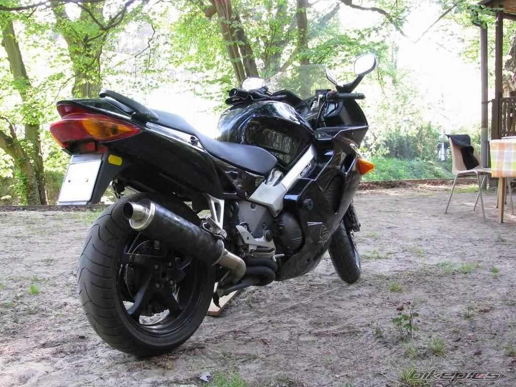 1998 HONDA VFR 800 | Picture 1720777 motorcycle photo
