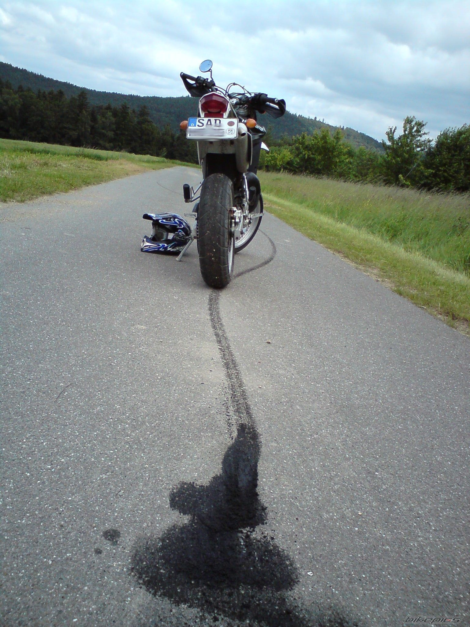 2008 HUSQVARNA SM 125 S | Picture 1723275 motorcycle photo