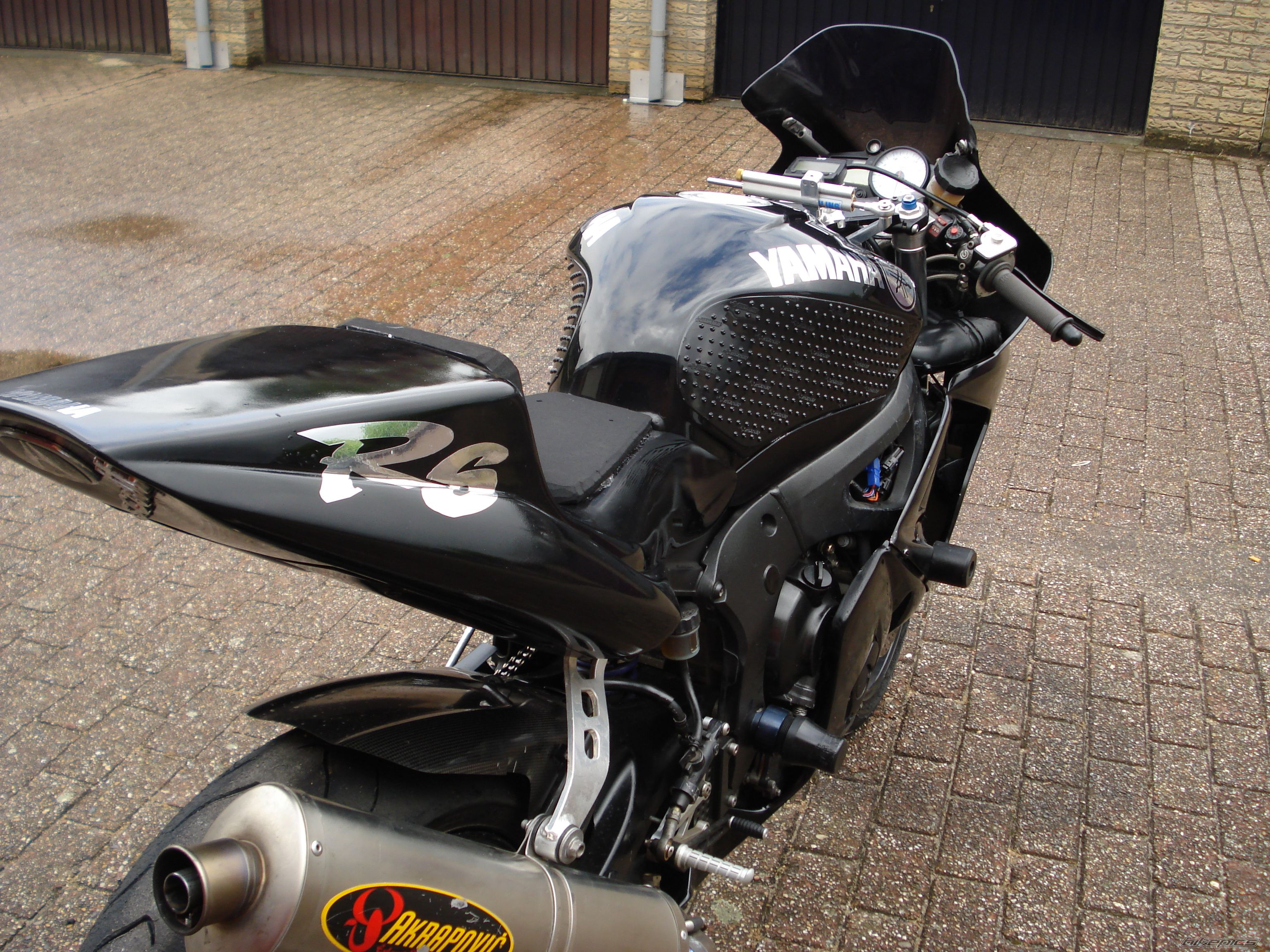 2004 YAMAHA YZF R6 | Picture 1723401 motorcycle photo