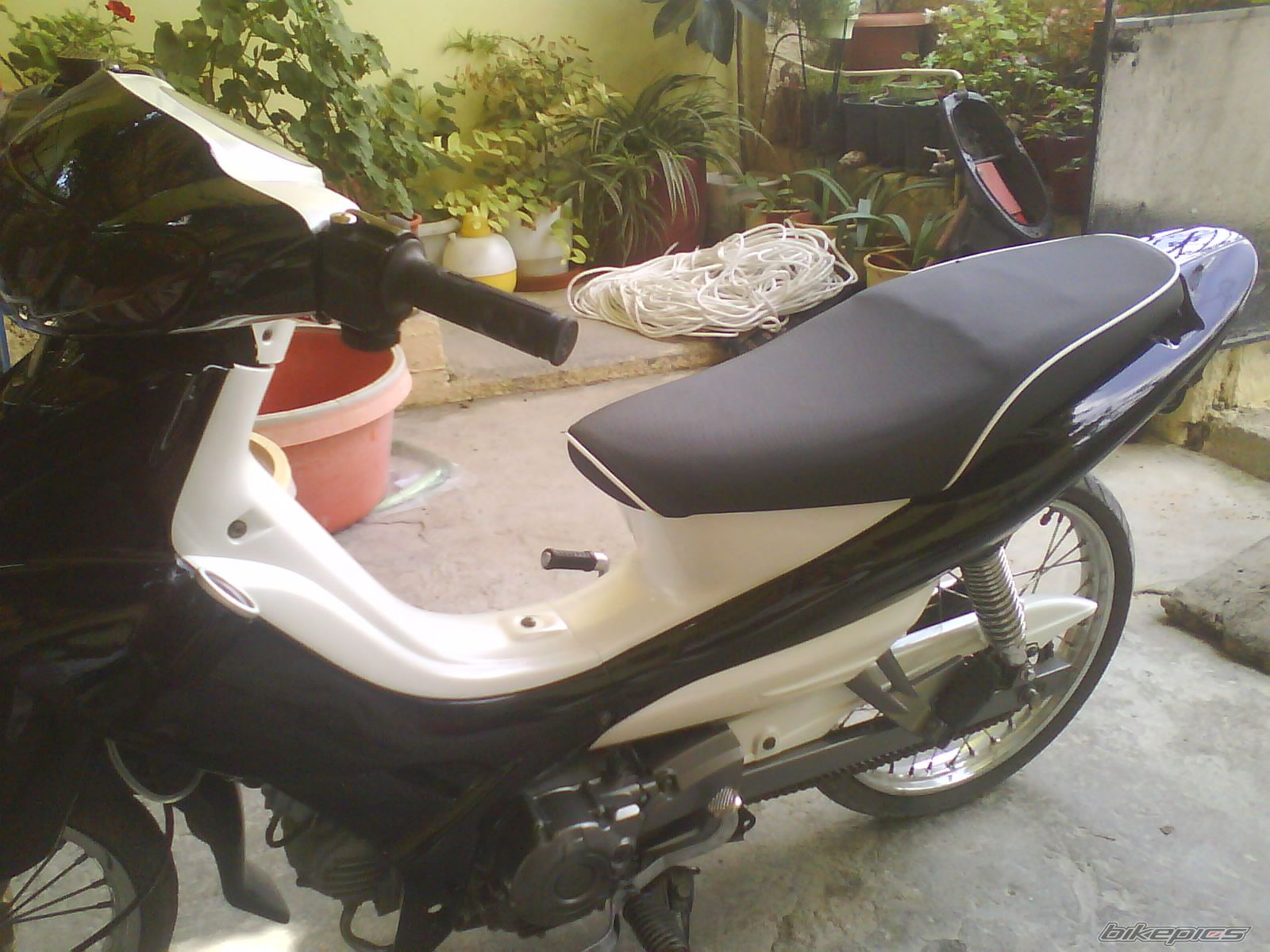 2009 YAMAHA CRYPTON R 115 | Picture 1724014 motorcycle photo