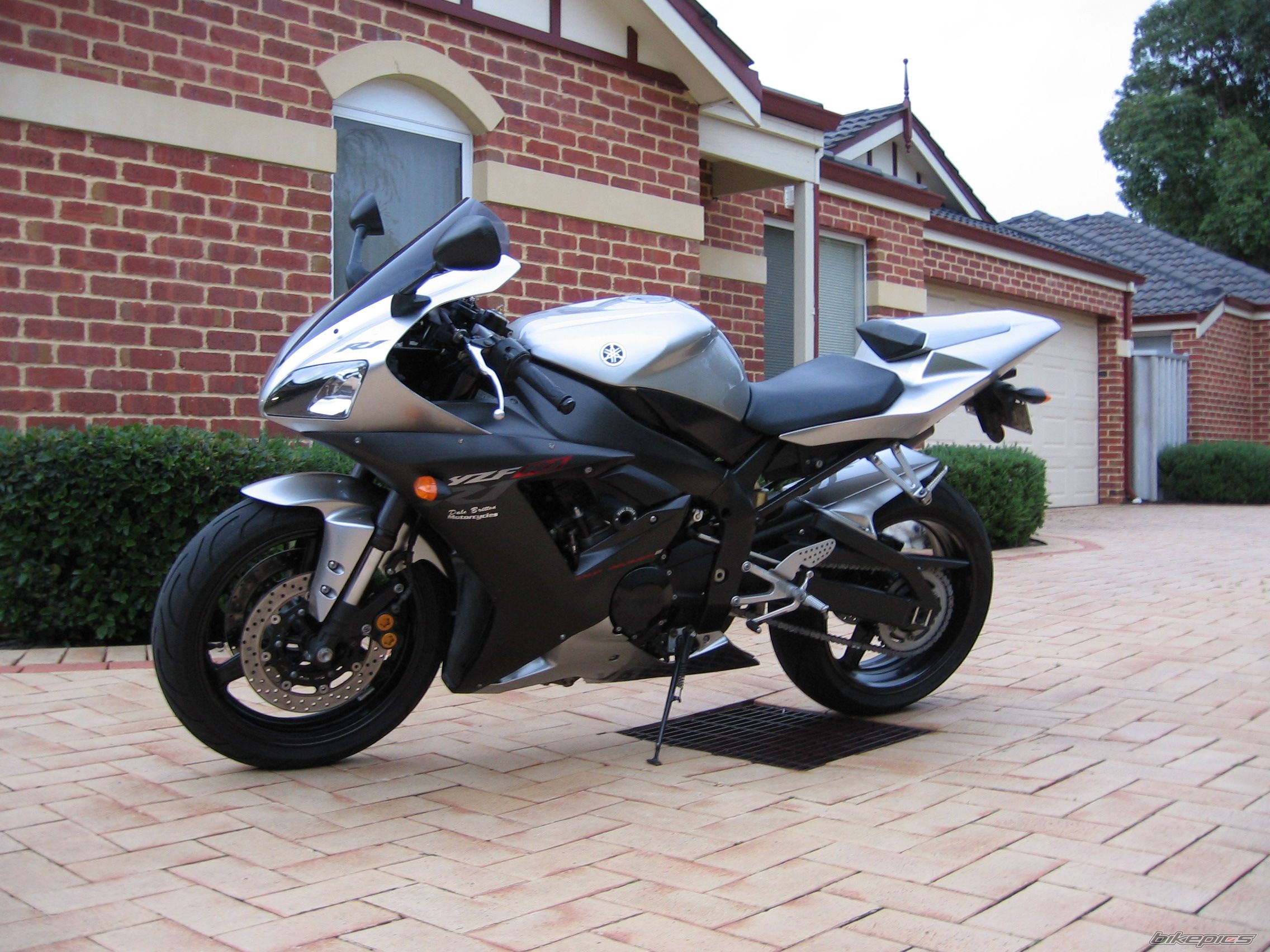 2003 YAMAHA YZF R1 | Picture 1724629 motorcycle photo