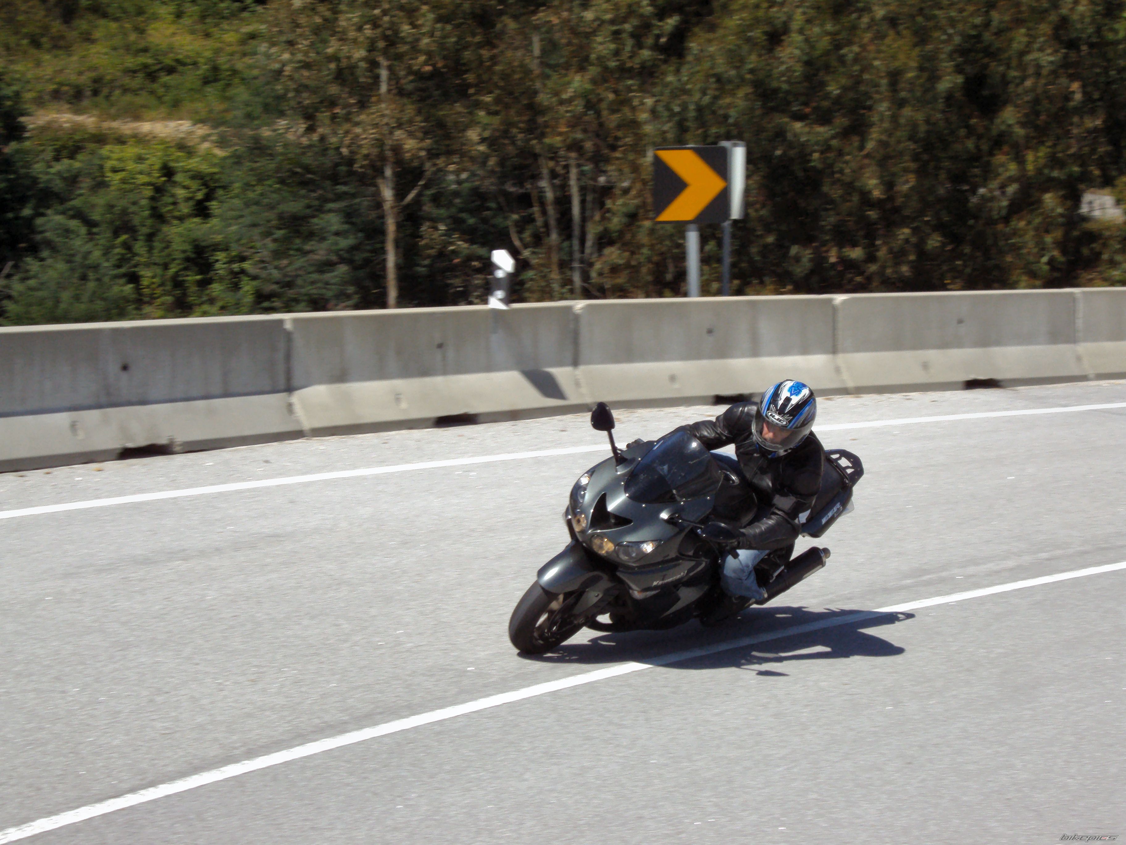 2008 KAWASAKI ZZR 1400 | Picture 1726927 motorcycle photo