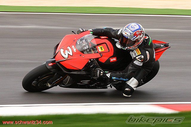 2009 APRILIA RSV MILLE FACTORY | Picture 1728538 motorcycle photo