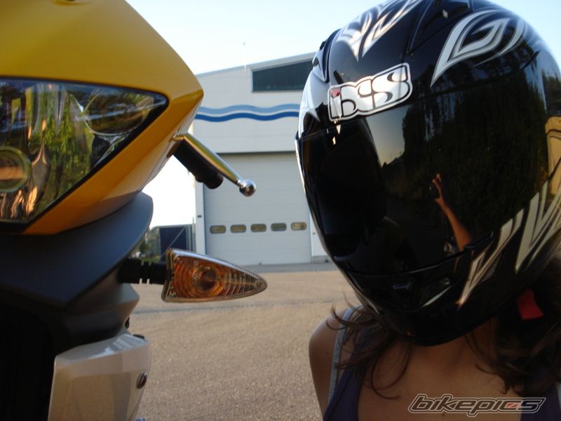 2009 YAMAHA YZF R125 | Picture 1728853 motorcycle photo