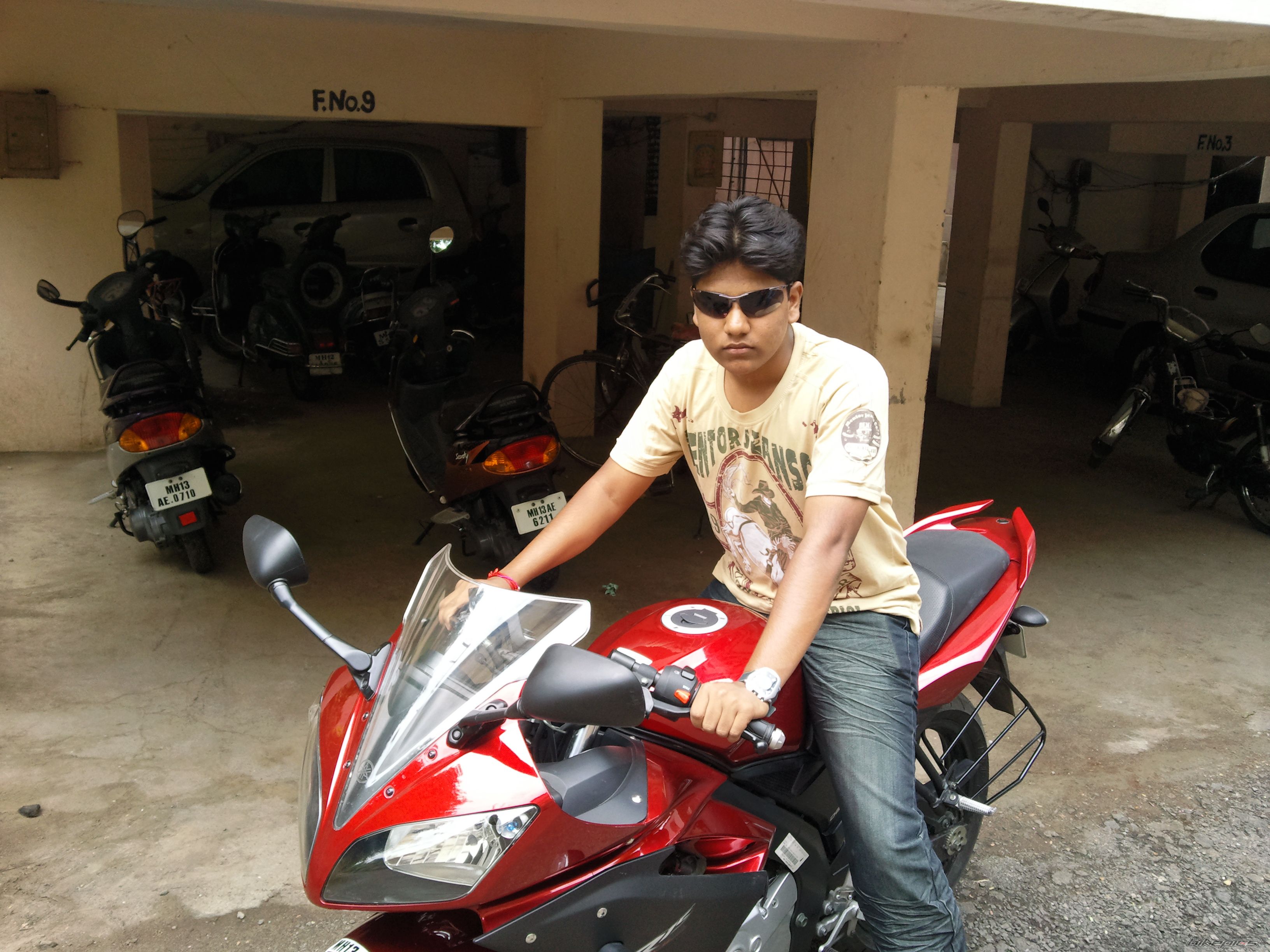 2008 YAMAHA YZF R1 | Picture 1729601 motorcycle photo