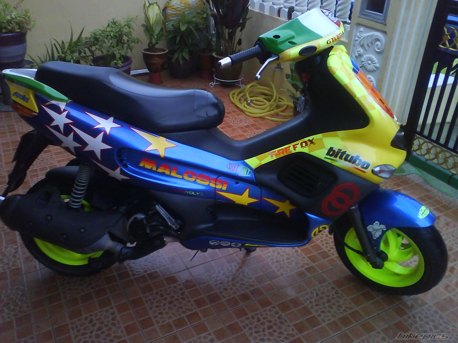 2010 GILERA RUNNER 200 VXR | Picture 1730187 motorcycle photo