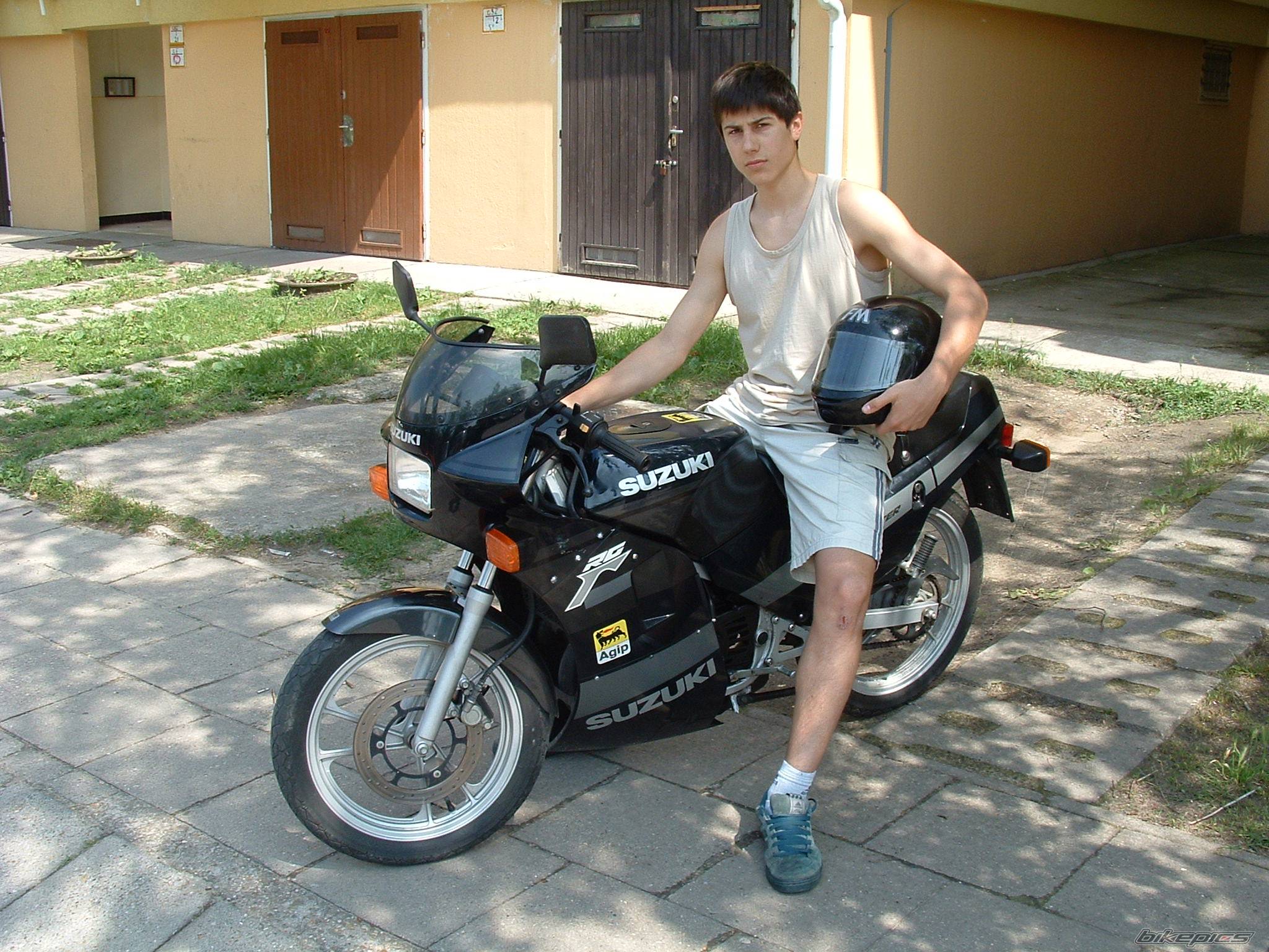 1991 SUZUKI RG 125 | Picture 173021 motorcycle photo