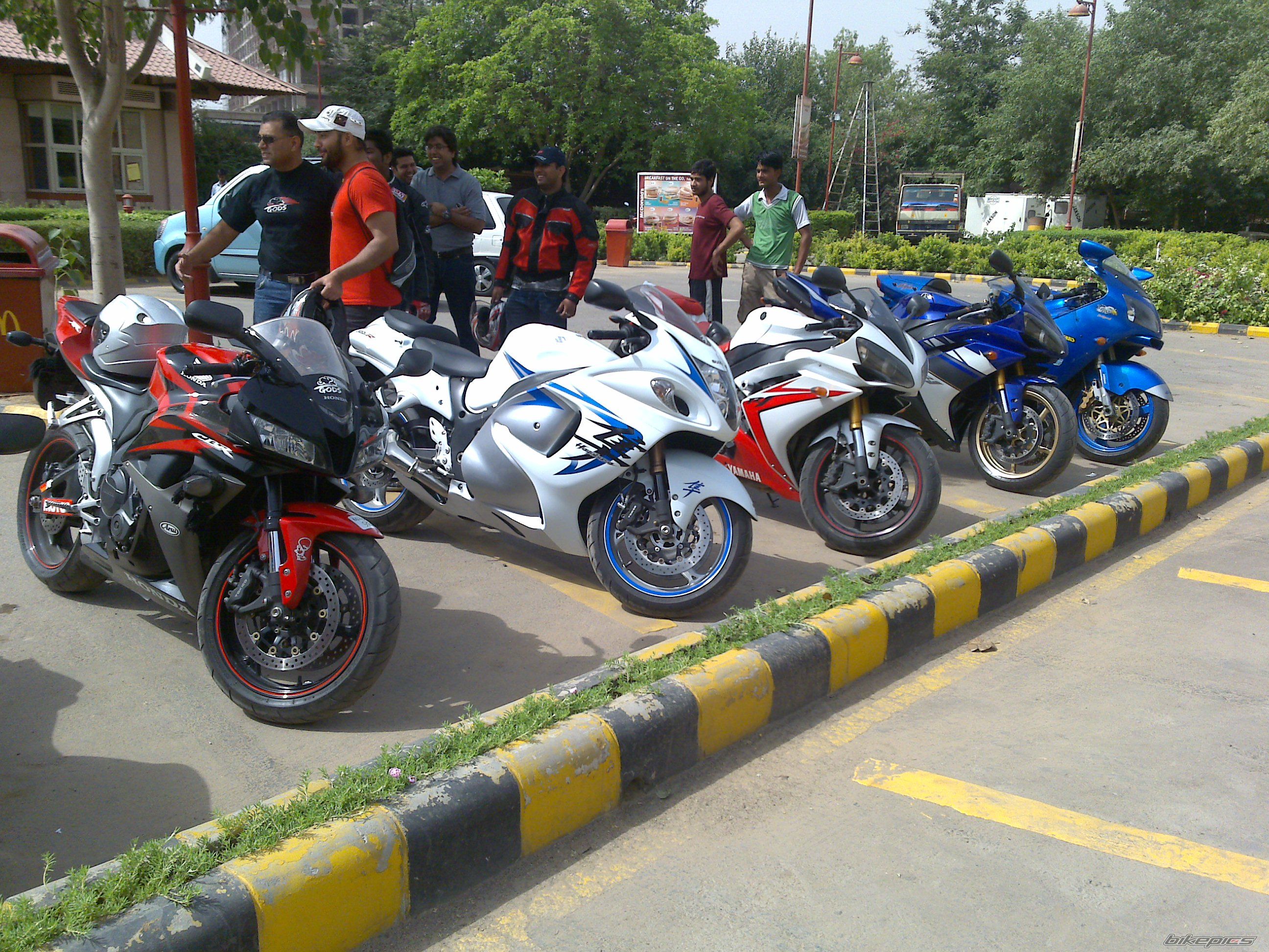 2009 SUZUKI HAYABUSA | Picture 1730506 motorcycle photo