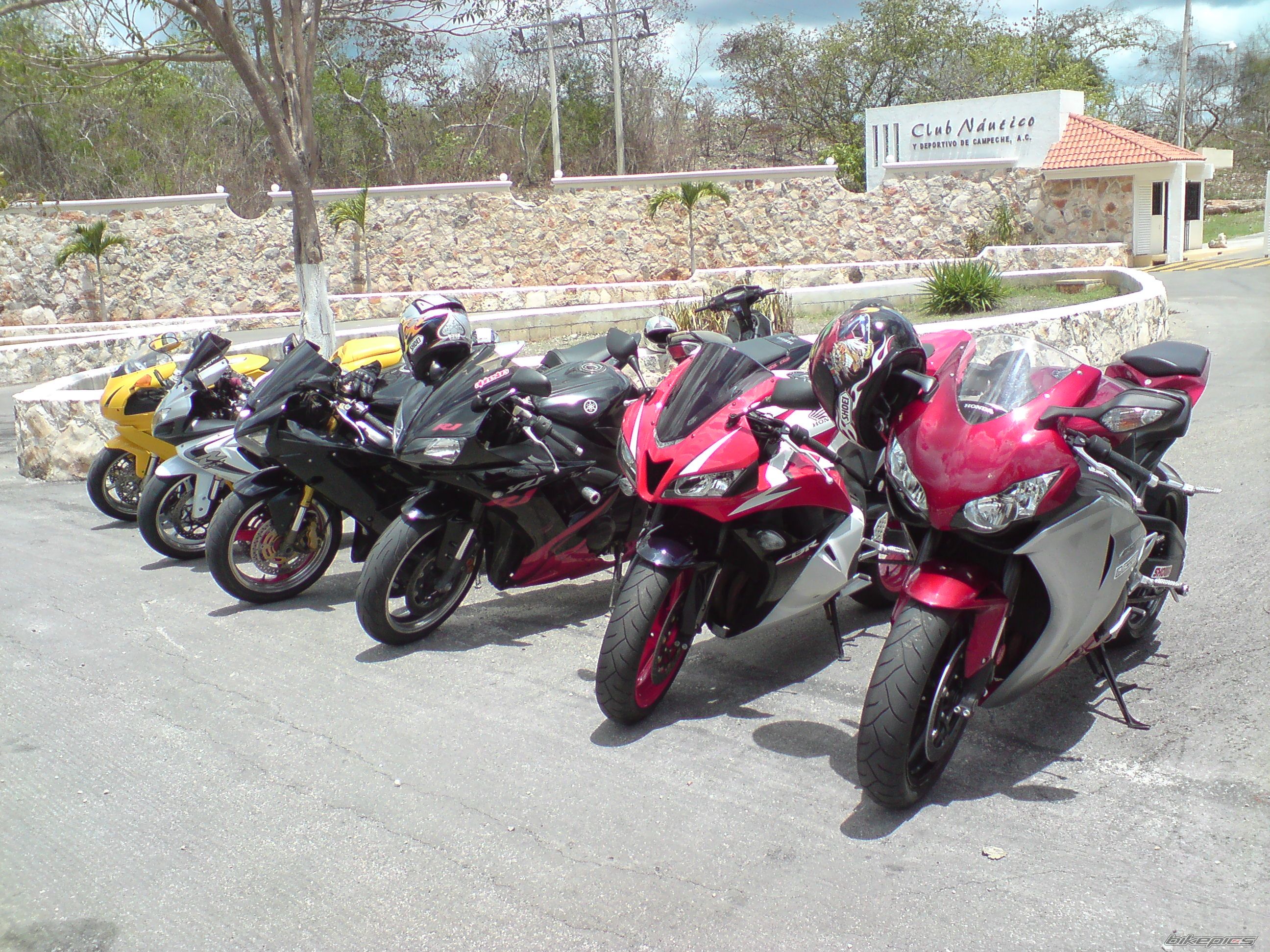 2007 YAMAHA YZF R1 | Picture 1733194 motorcycle photo