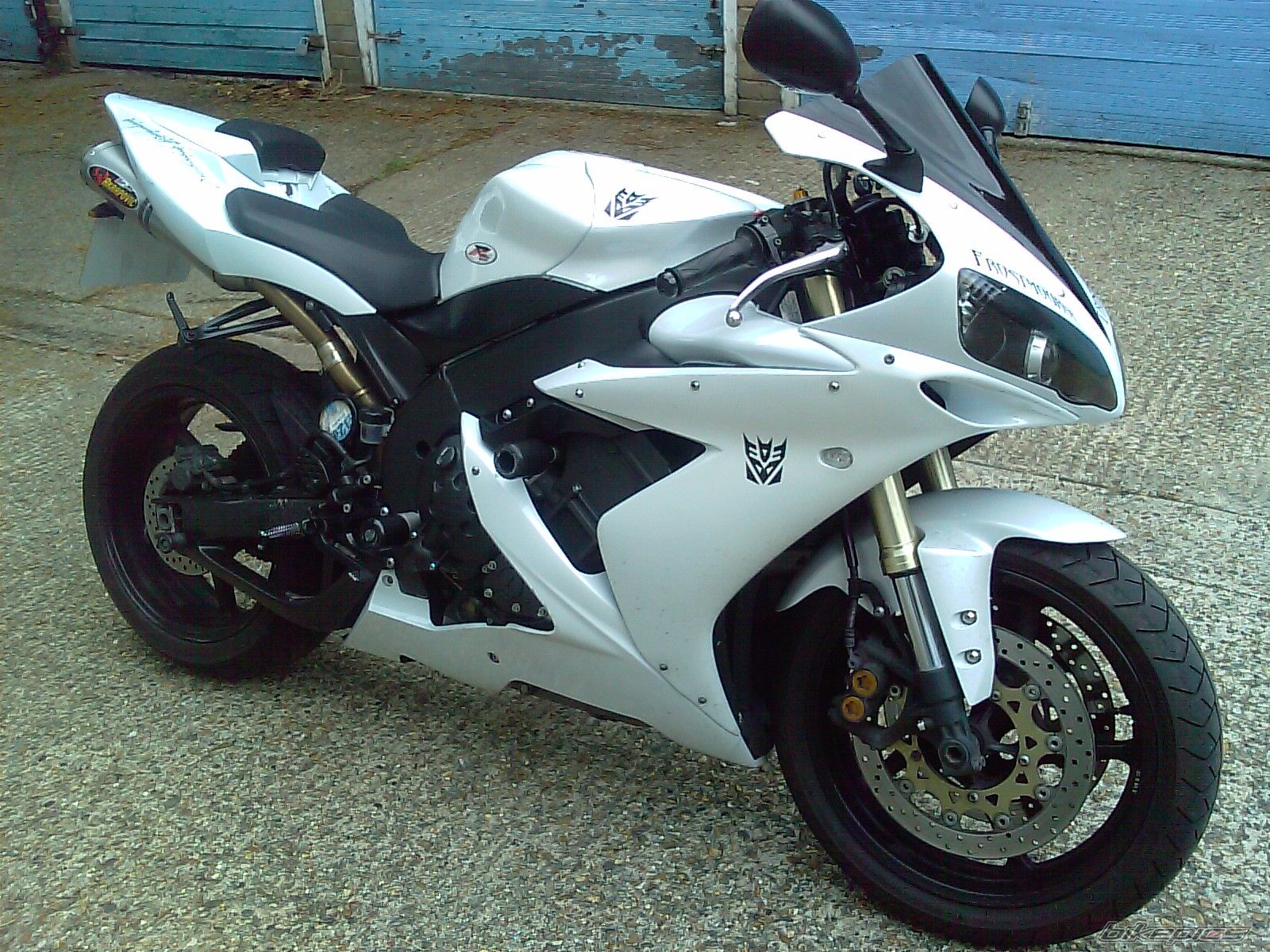 2004 YAMAHA YZF R1 | Picture 1735086 motorcycle photo