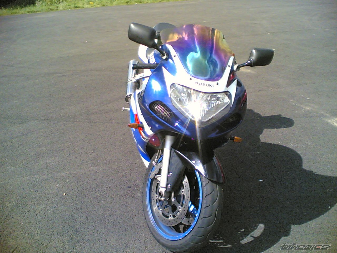 2001 SUZUKI GSX R 600 | Picture 1735136 motorcycle photo