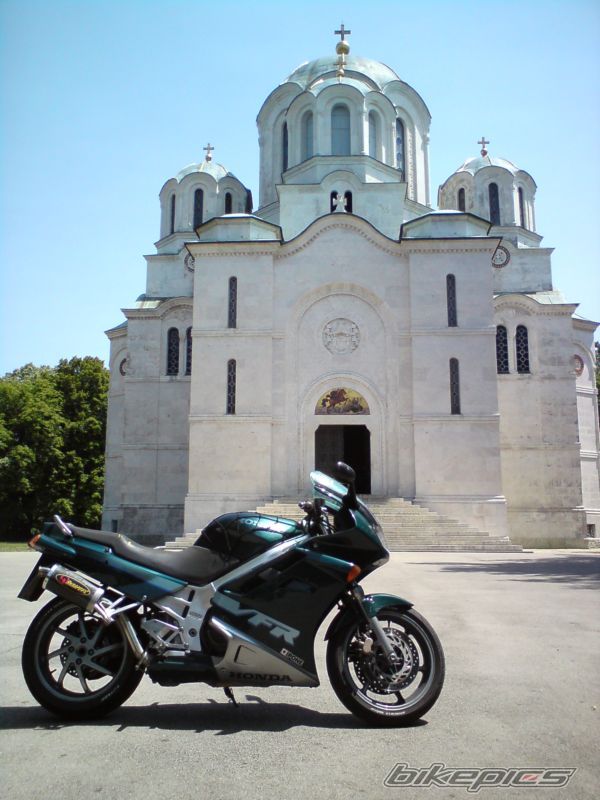 1992 HONDA VFR 750 | Picture 1735544 motorcycle photo