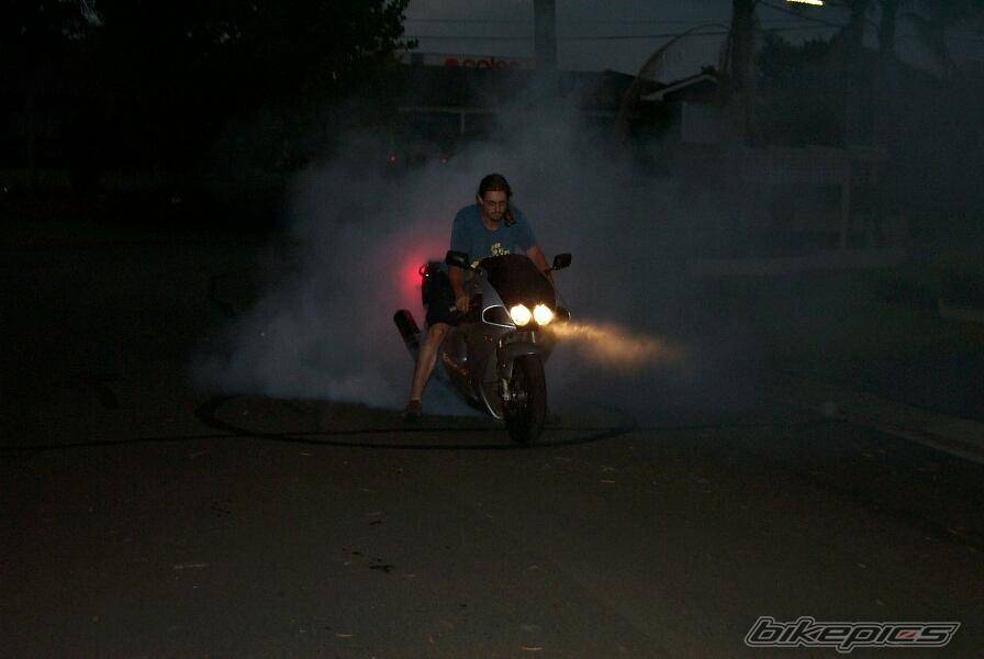 1999 KAWASAKI ZX 7R | Picture 17361 motorcycle photo