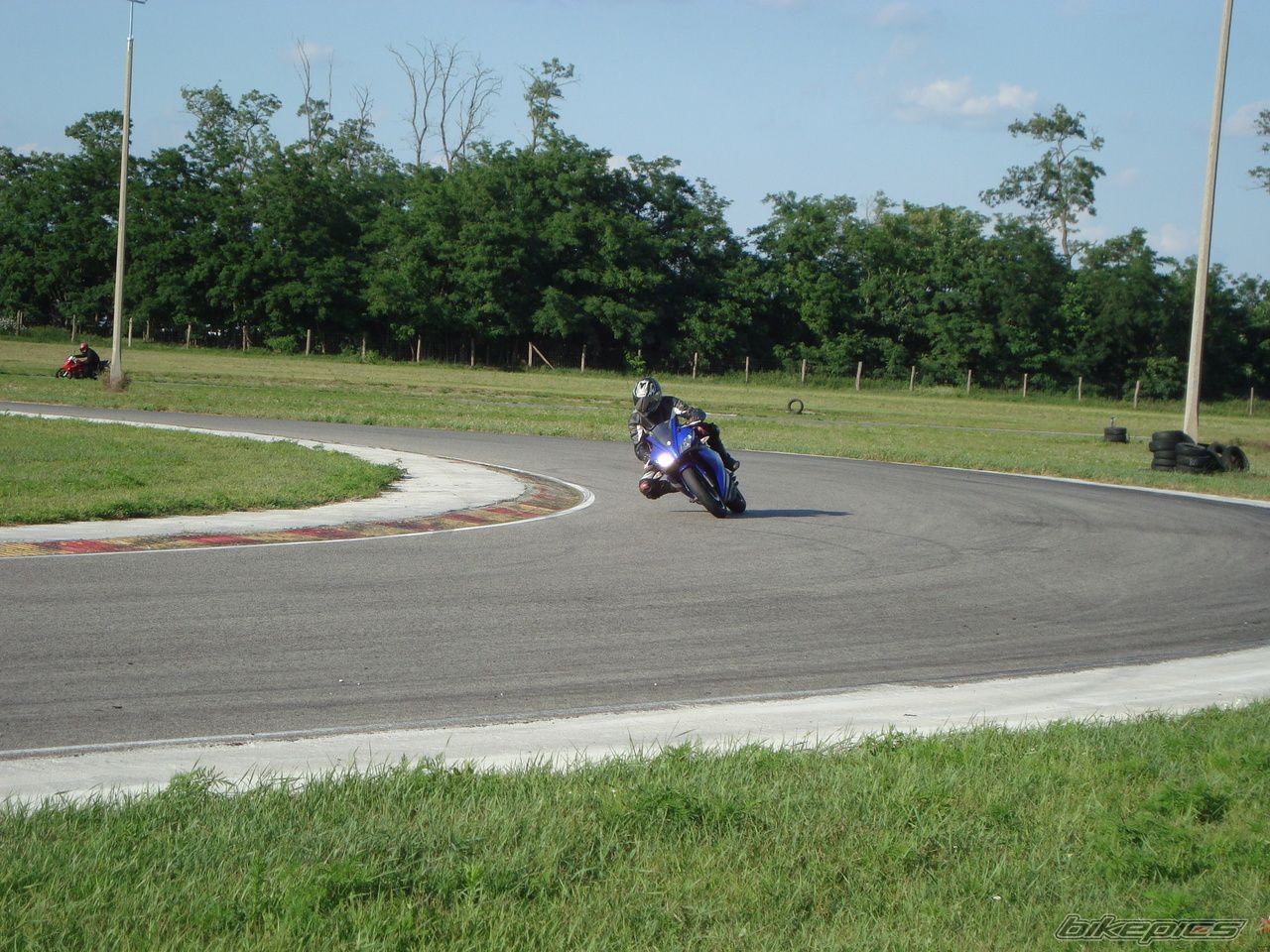 2008 YAMAHA YZF R125 | Picture 1736830 motorcycle photo