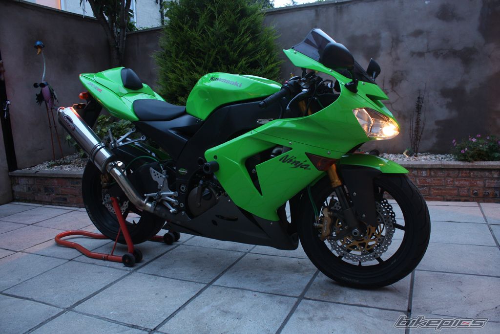 2005 KAWASAKI ZX 10R | Picture 1737455 motorcycle photo
