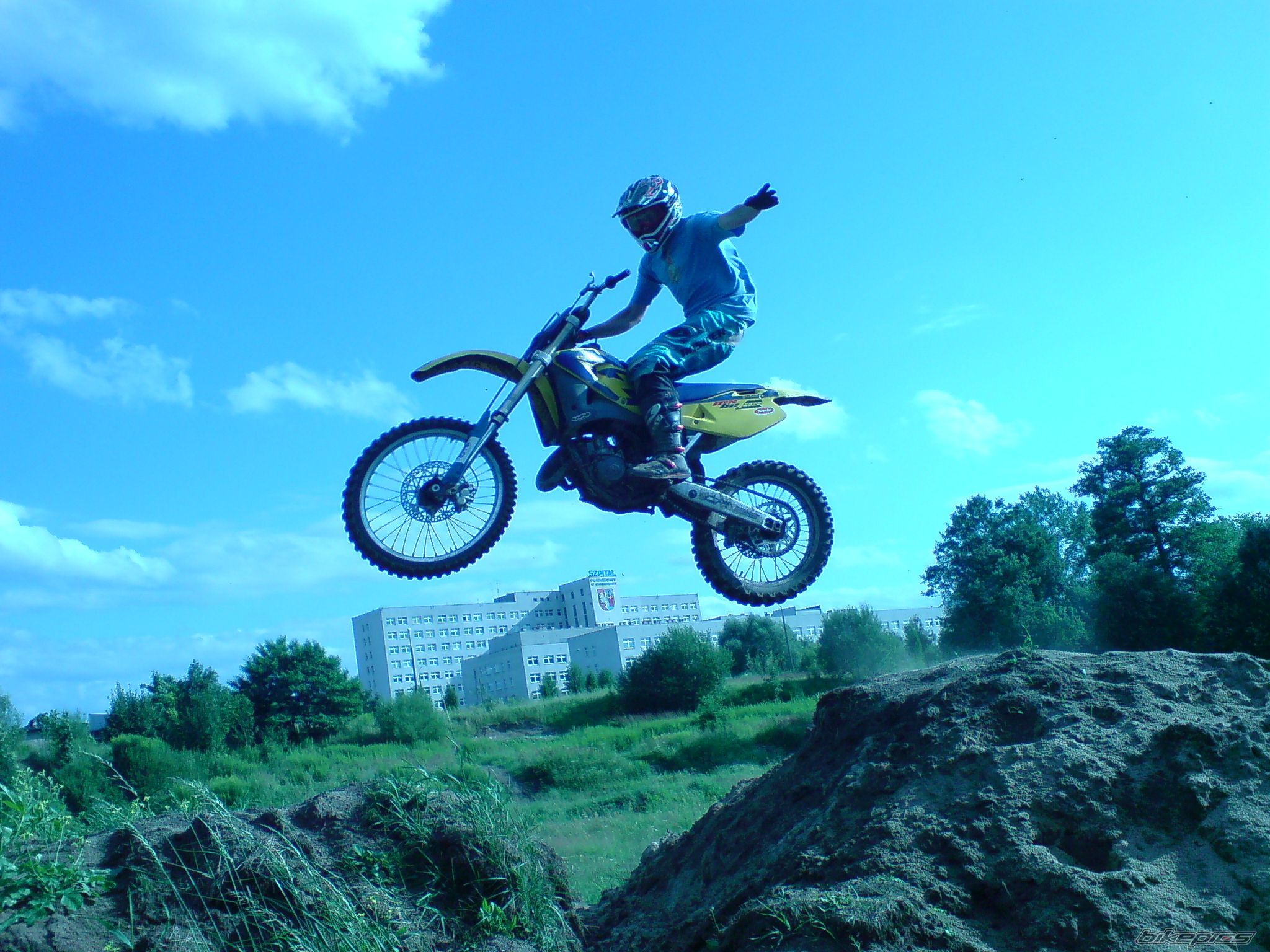 2004 HUSQVARNA CR125 | Picture 1737770 motorcycle photo