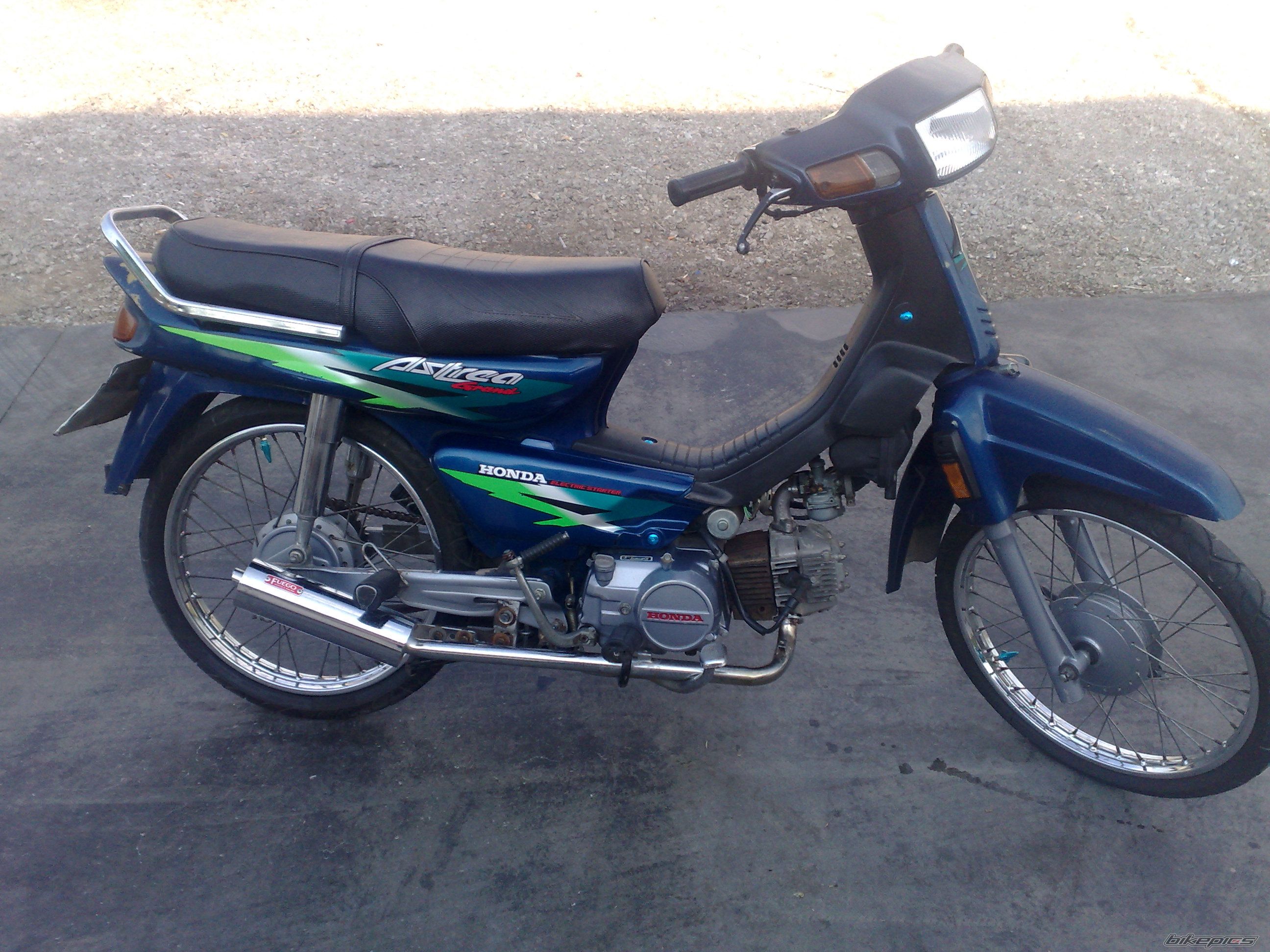 2009 HONDA C 50 | Picture 1738850 motorcycle photo