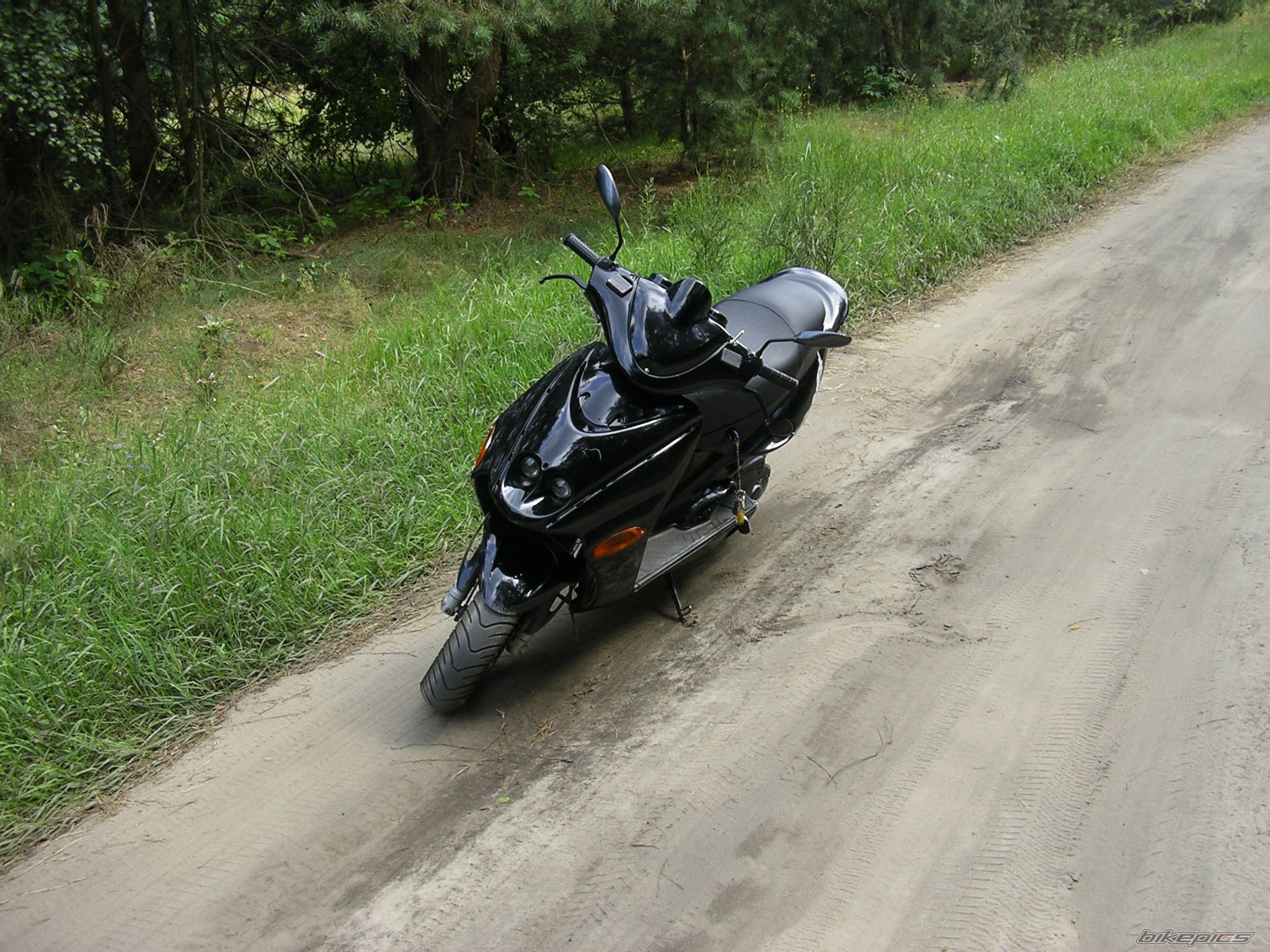 2001 MALAGUTI FIREFOX 50 F15 | Picture 1738854 motorcycle photo