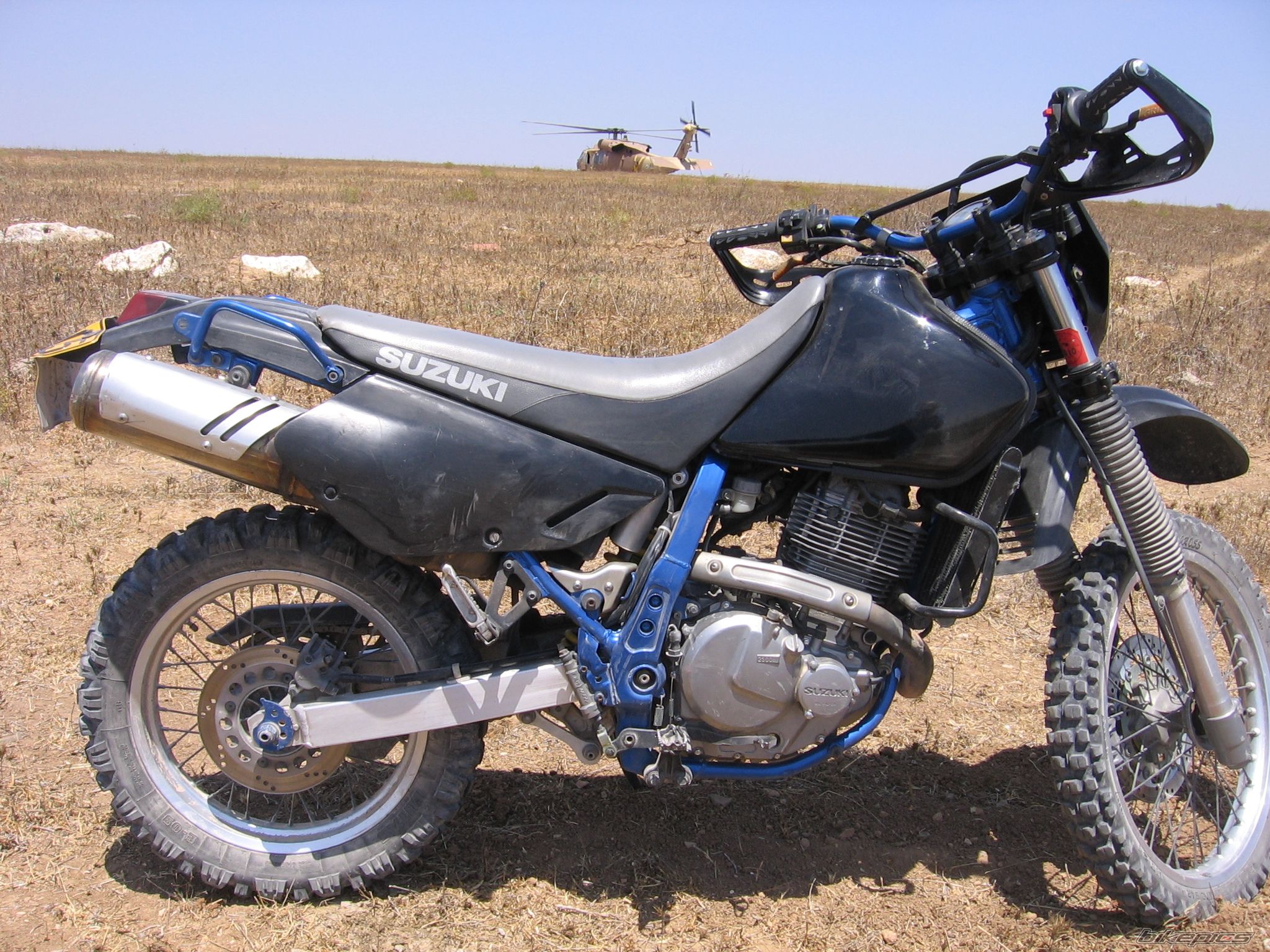 1998 SUZUKI DR 650 | Picture 1740672 motorcycle photo