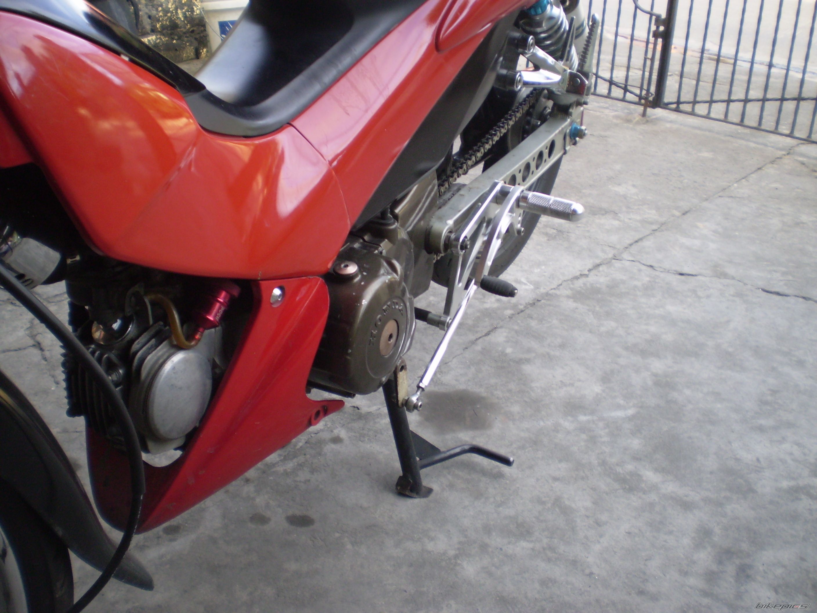 2004 HONDA XR 110 HONDA LICENSE | Picture 1742209 motorcycle photo