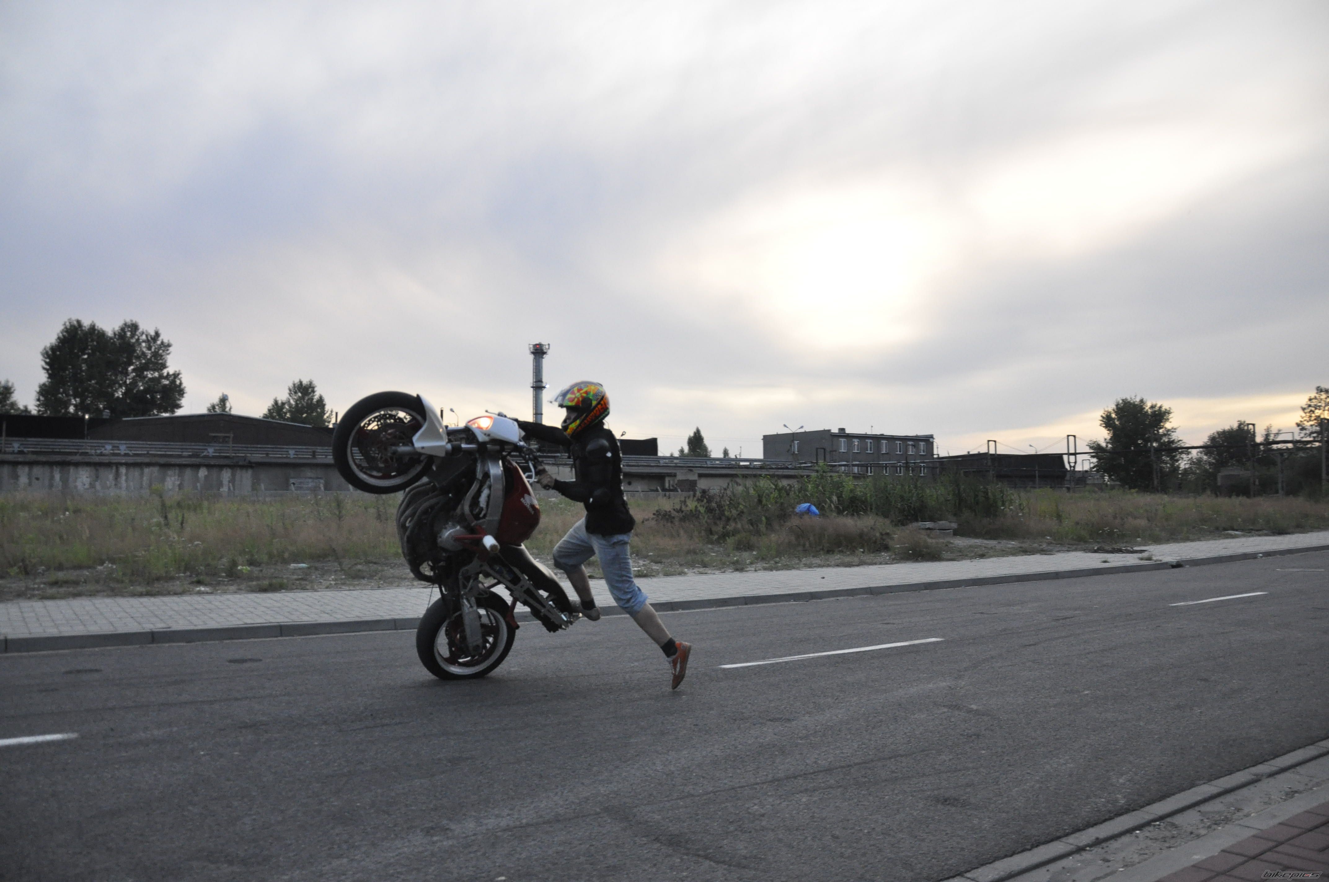 2000 HONDA CBR 600 | Picture 1743288 motorcycle photo