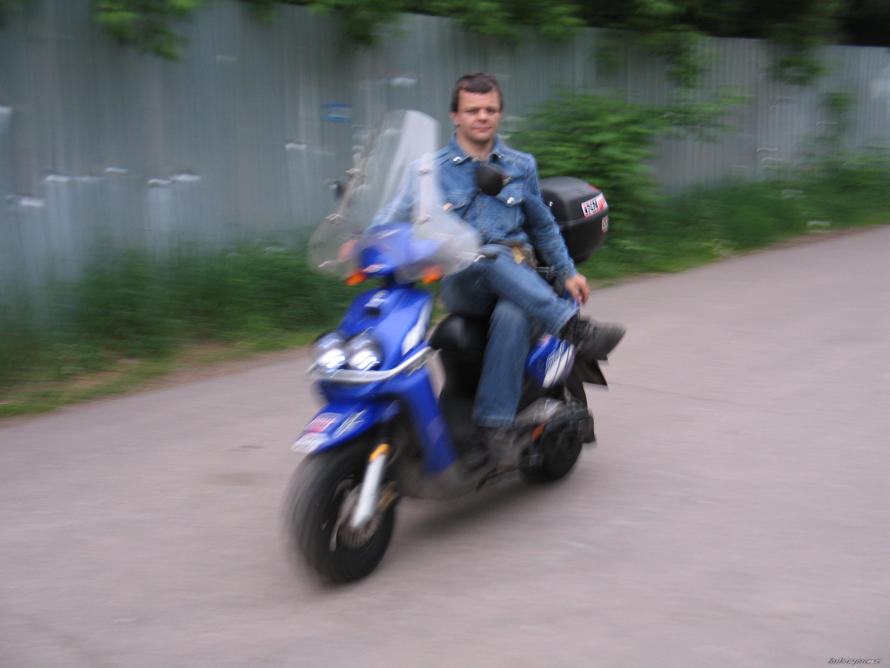 2004 YAMAHA BWS 100 | Picture 1745744 motorcycle photo