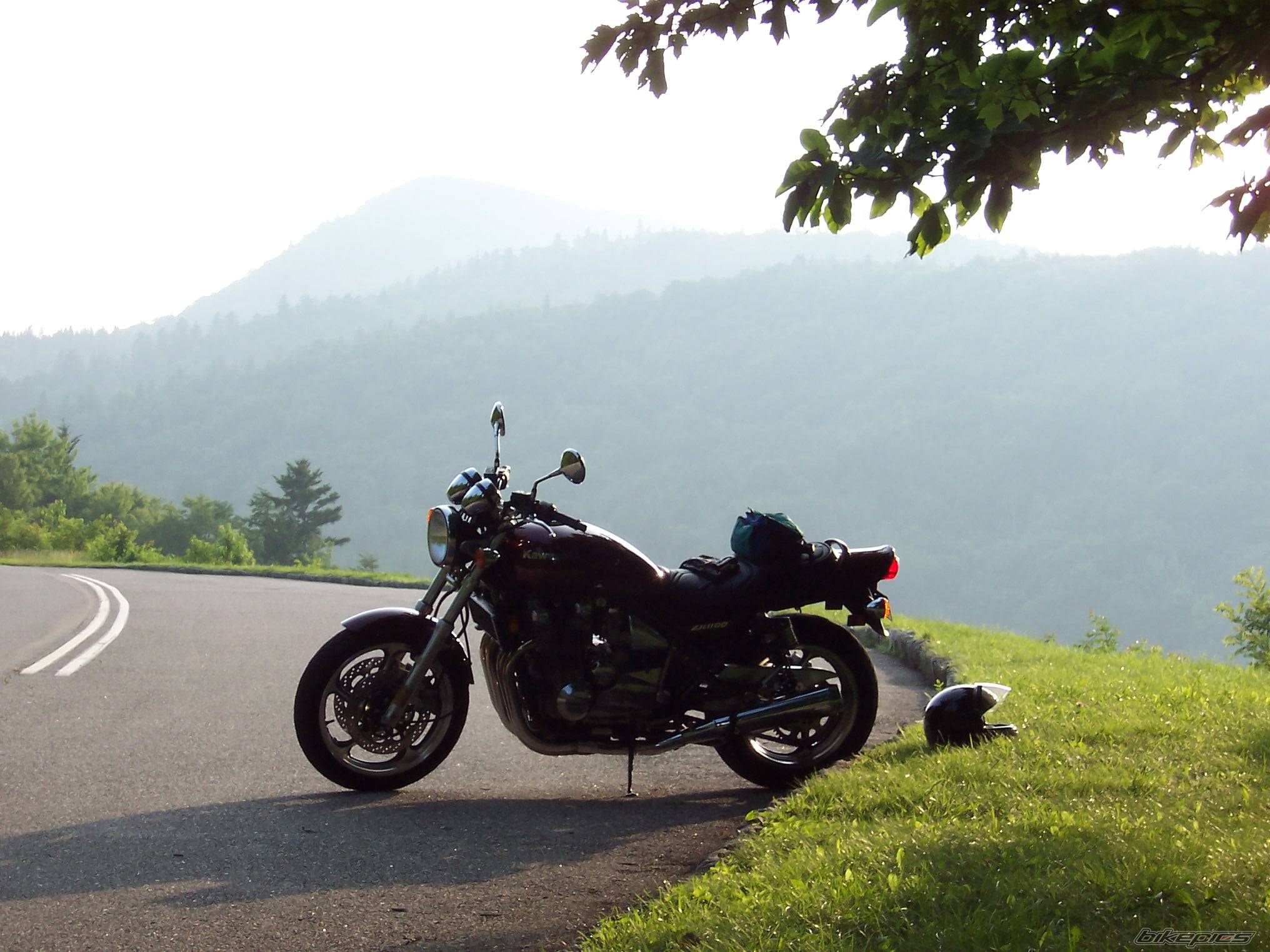 1993 KAWASAKI ZR 1100 | Picture 174577 motorcycle photo