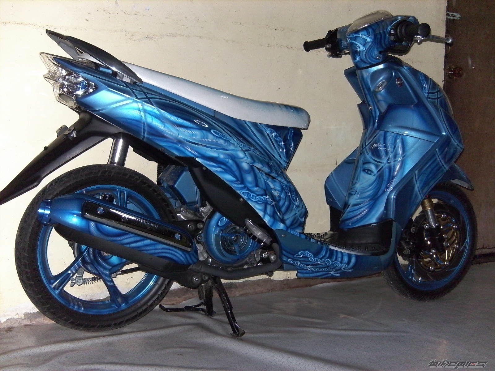 2008 YAMAHA MIO | Picture 1747658 motorcycle photo