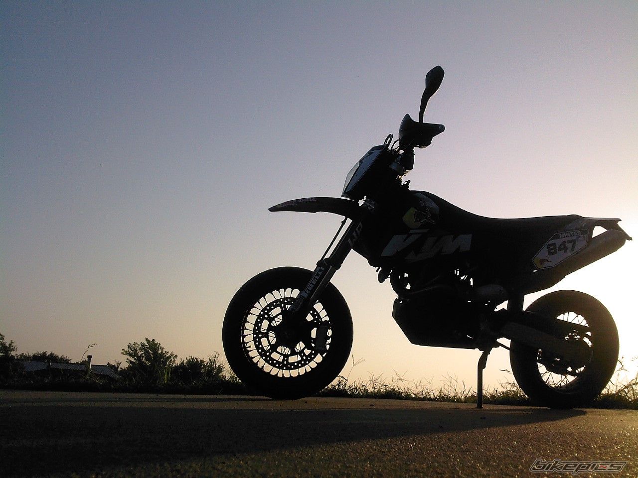 2008 KTM 660 SMC | Picture 1749459 motorcycle photo