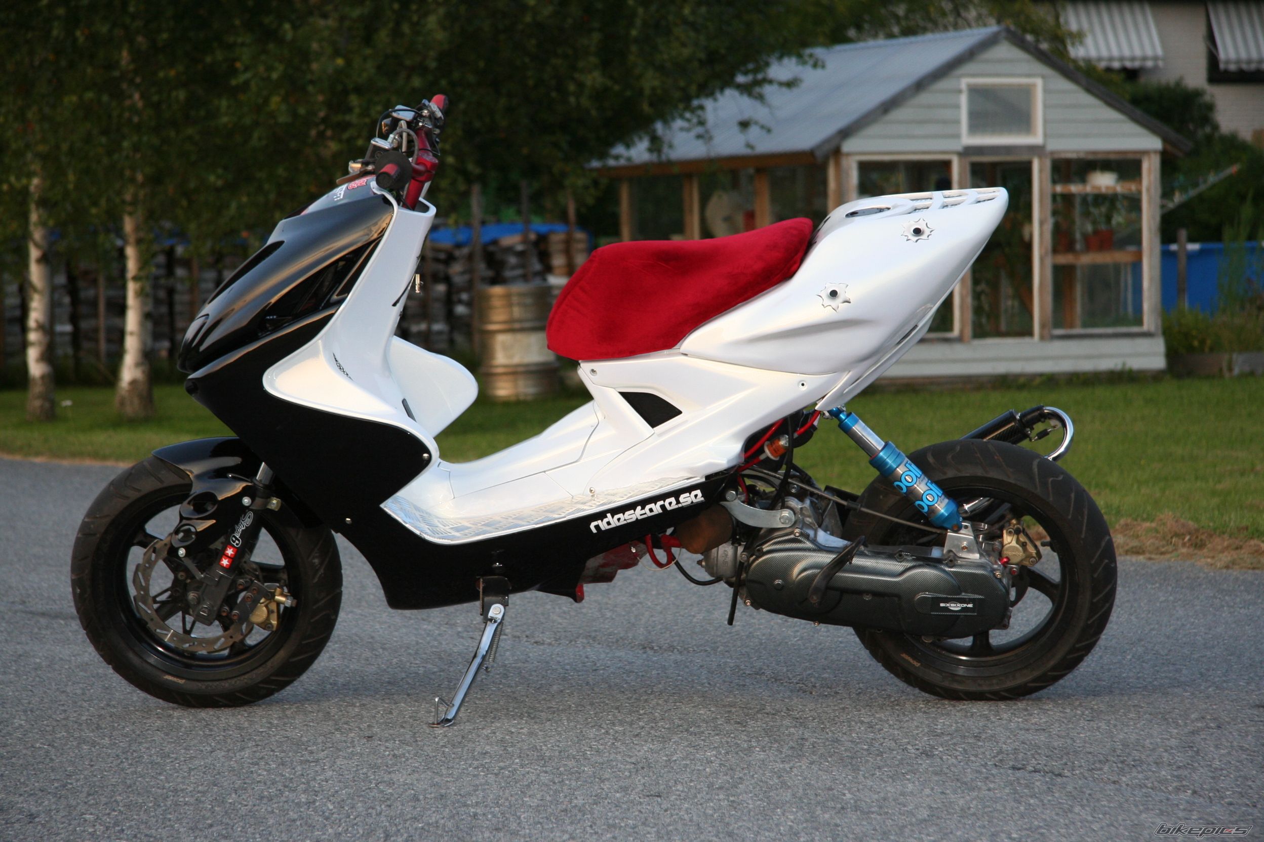2000 YAMAHA AEROX 50 | Picture 1751210 motorcycle photo