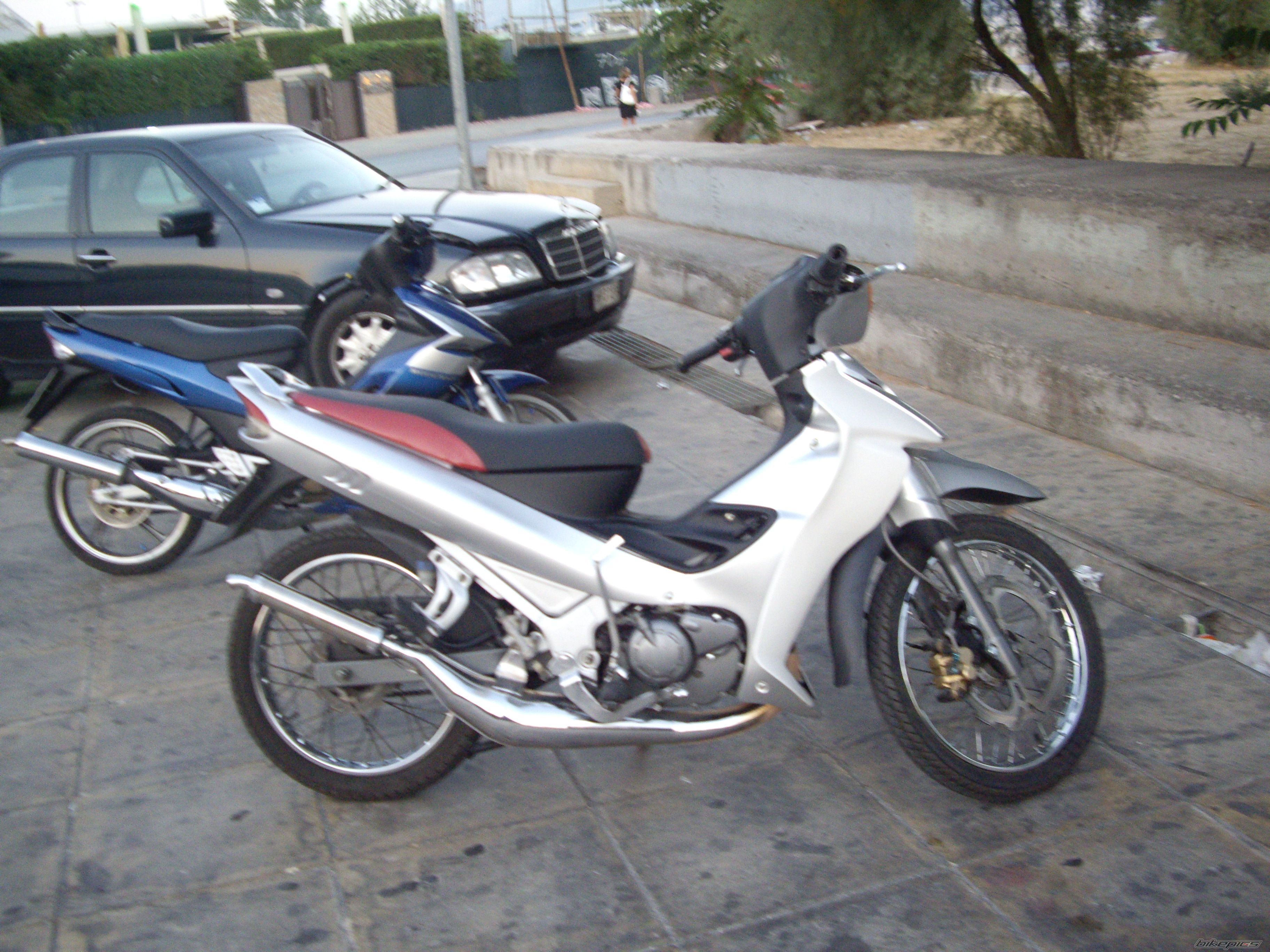    | Picture 1751331 motorcycle photo