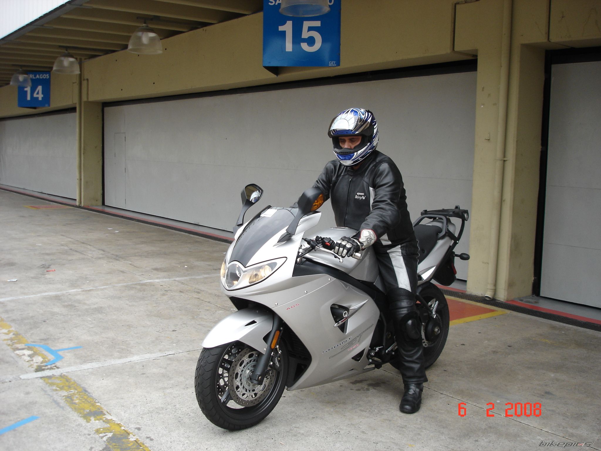 2006 TRIUMPH SPRINT ST | Picture 1752138 motorcycle photo