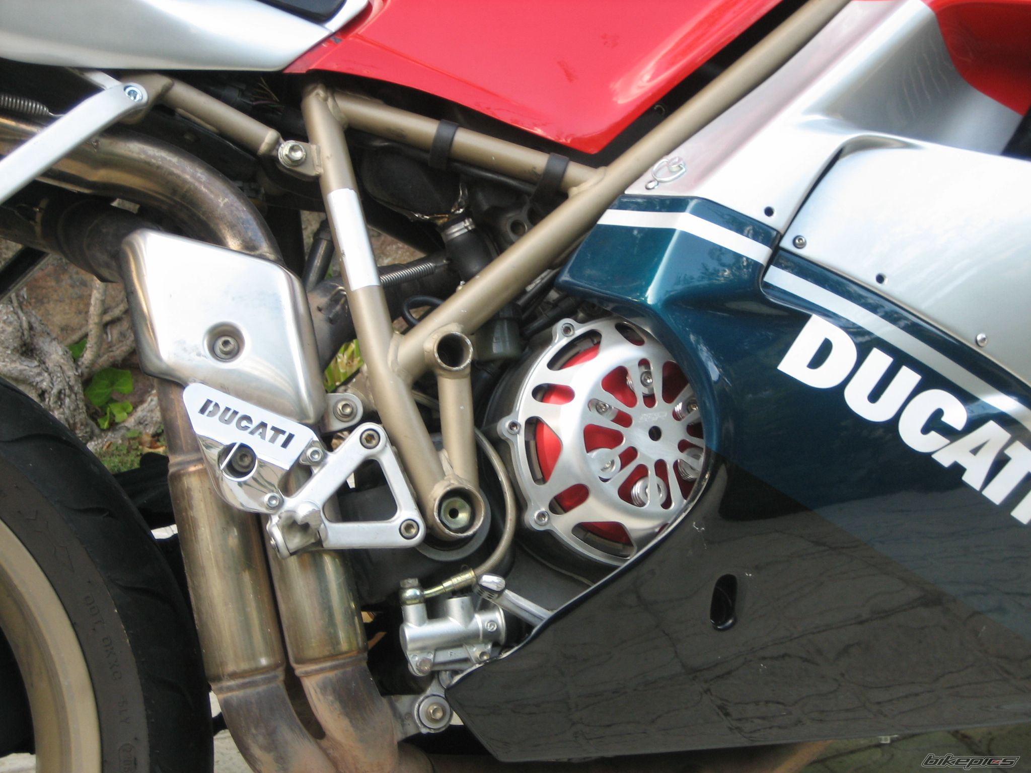 2000 DUCATI 748 | Picture 1752454 motorcycle photo