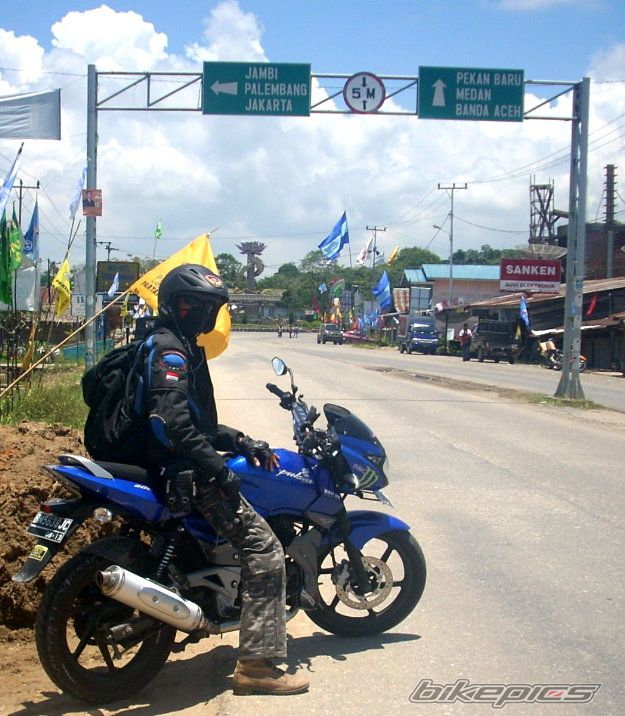 2008 BAJAJ PULSAR 180 | Picture 1752999 motorcycle photo