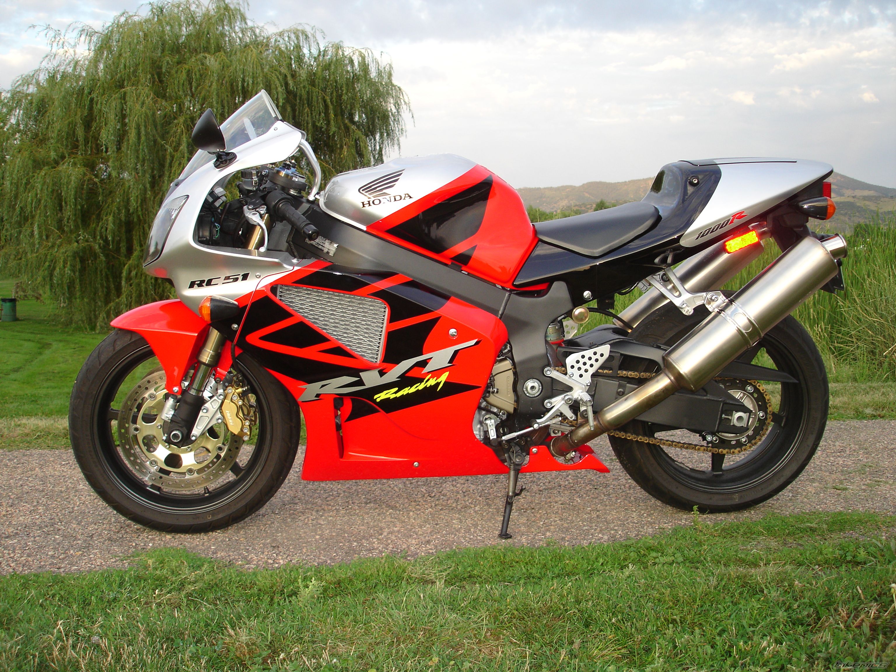 2003 HONDA RC51 | Picture 1753471 motorcycle photo