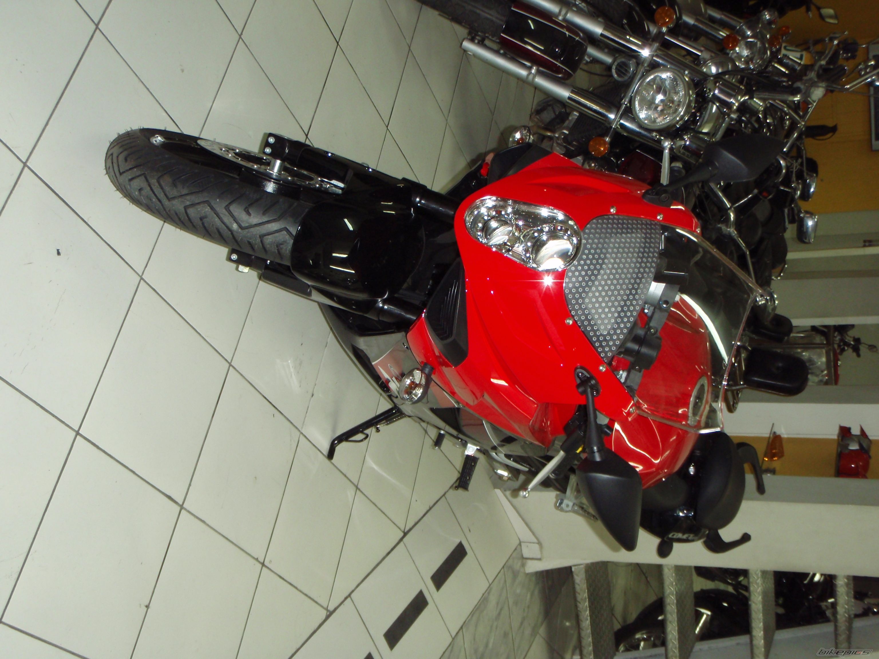 2010 HYOSUNG GT 250 R COMET | Picture 1754589 motorcycle photo
