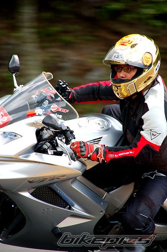 2005 HONDA VFR 800 | Picture 1754762 motorcycle photo
