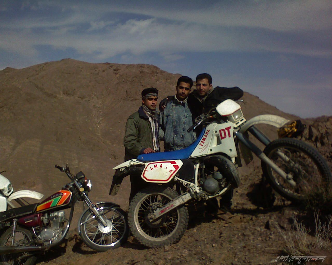 1990 YAMAHA DT 200 | Picture 1755569 motorcycle photo